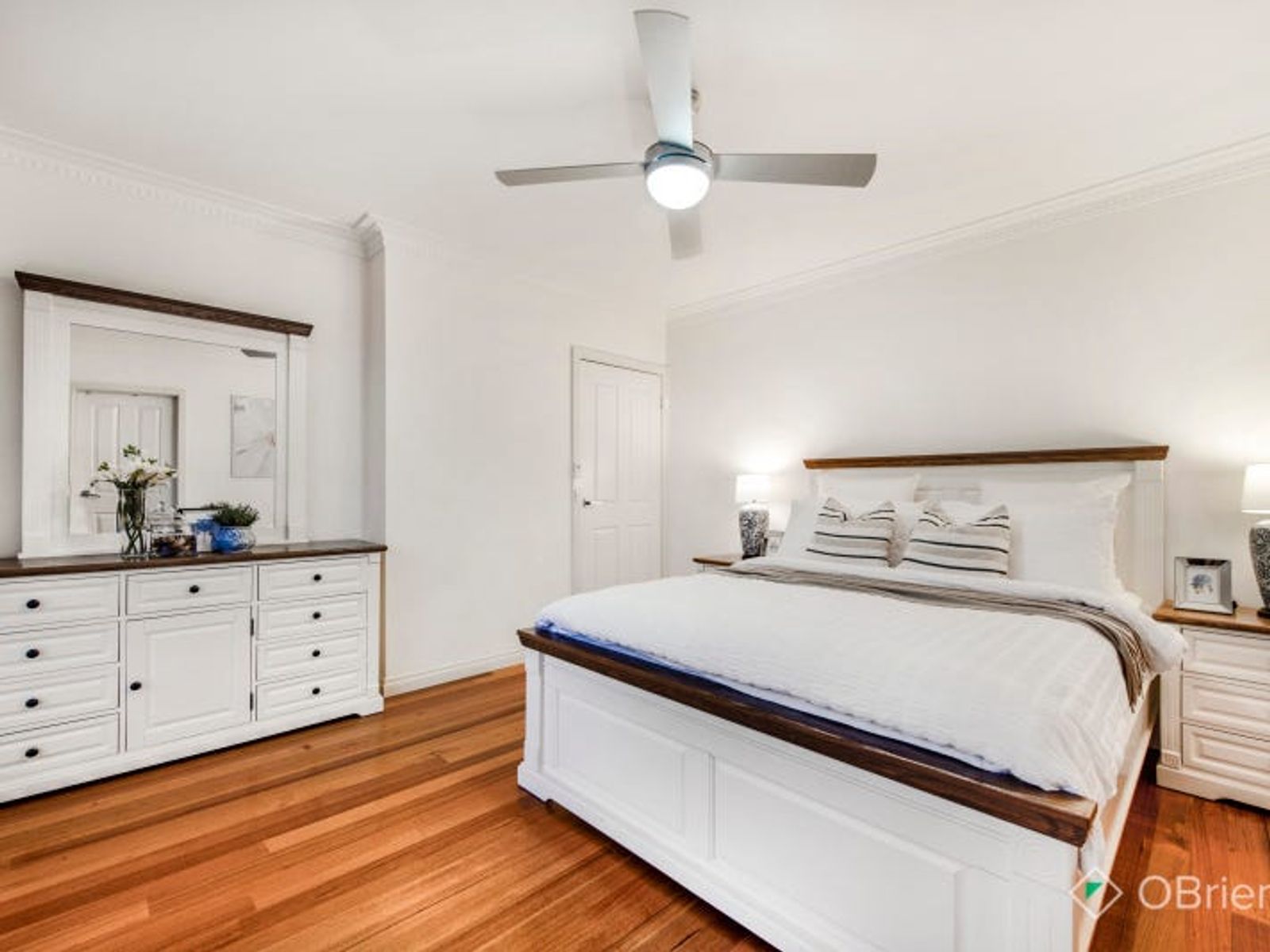 15 Joseph Banks Crescent, Endeavour Hills, VIC 3802, Endeavour Hills - Thumbnail 7