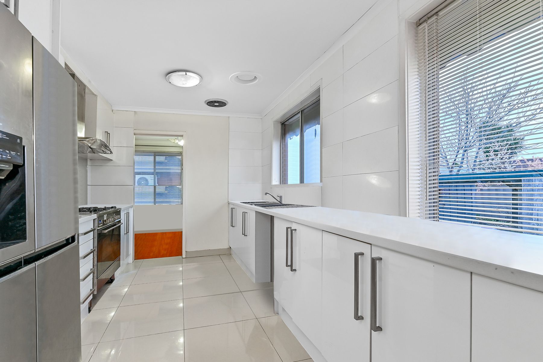 16 Bundeena Avenue, Keysborough, VIC 3173, Keysborough - Thumbnail 4