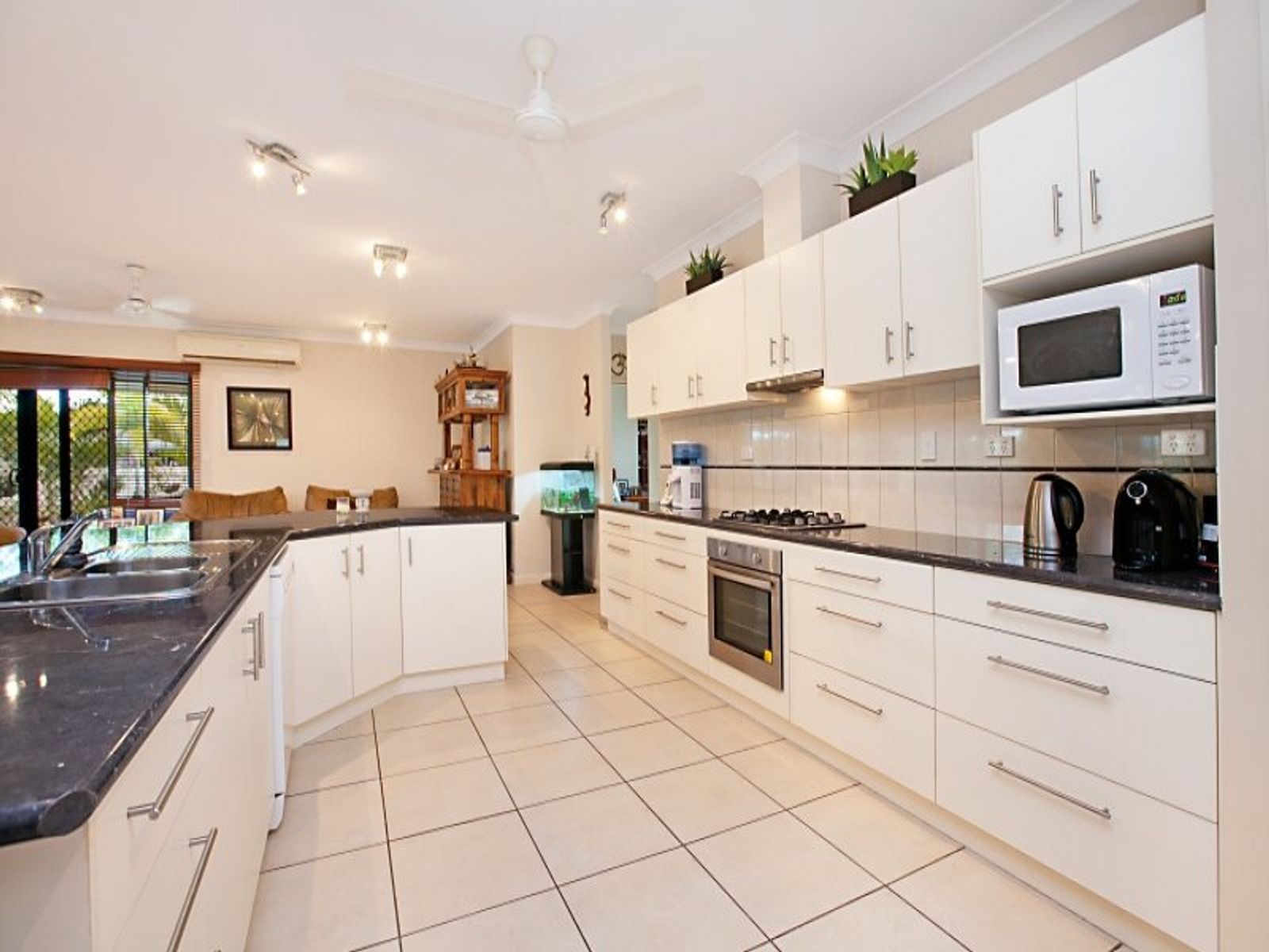 3 Secretary Place, Rosebery NT 0832, Rosebery - Thumbnail 5