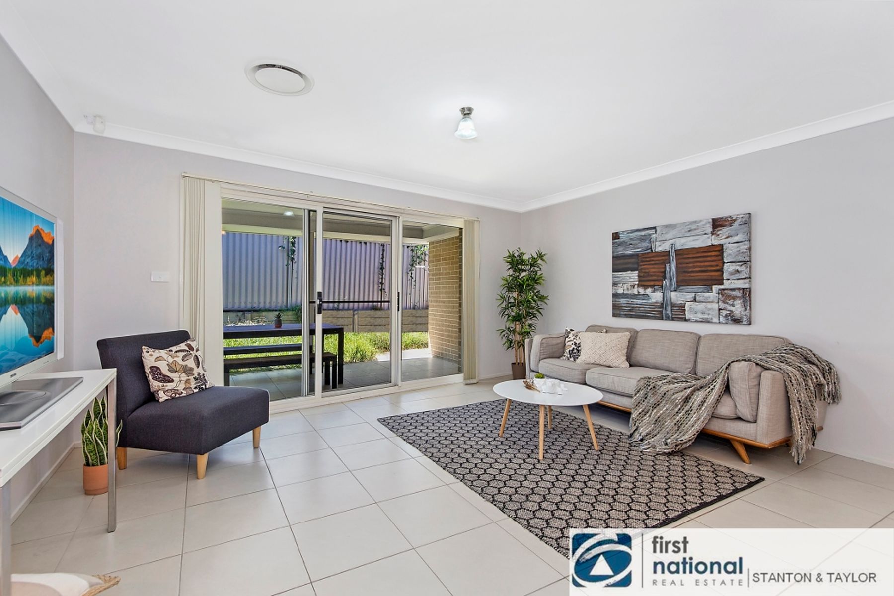 26 Elimatta Avenue, Jordan Springs - Thumbnail 6
