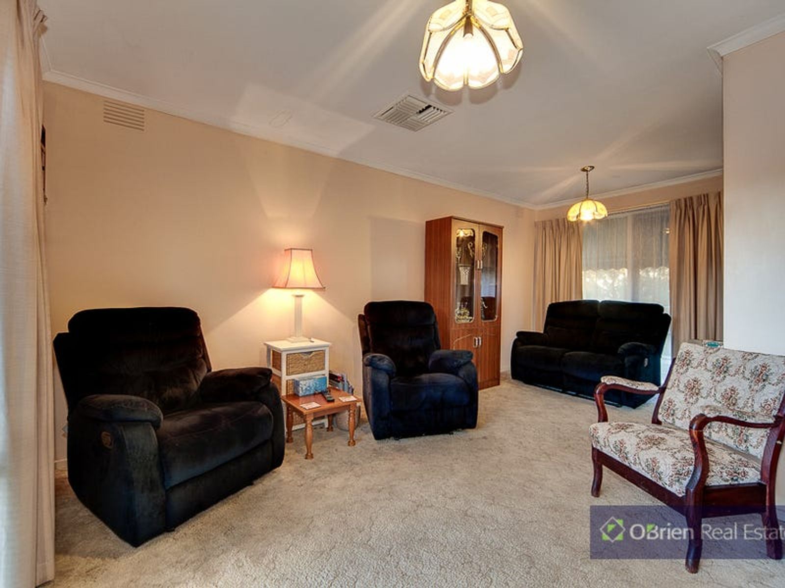84 John Fawkner Drive, Endeavour Hills, VIC 3802, Endeavour Hills - Thumbnail 3