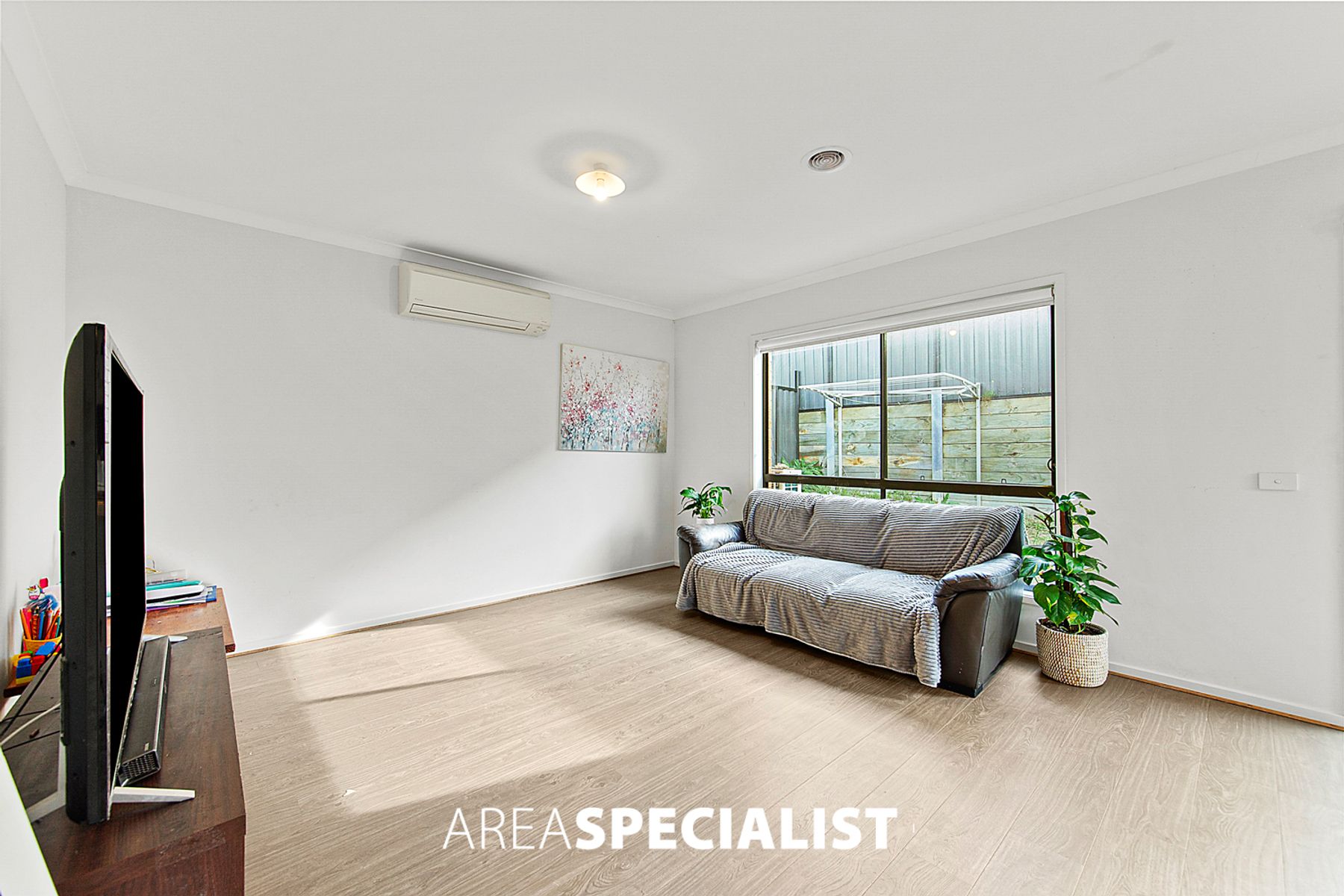 38 Constance Way, Pakenham, VIC 3810, Pakenham - Thumbnail 5