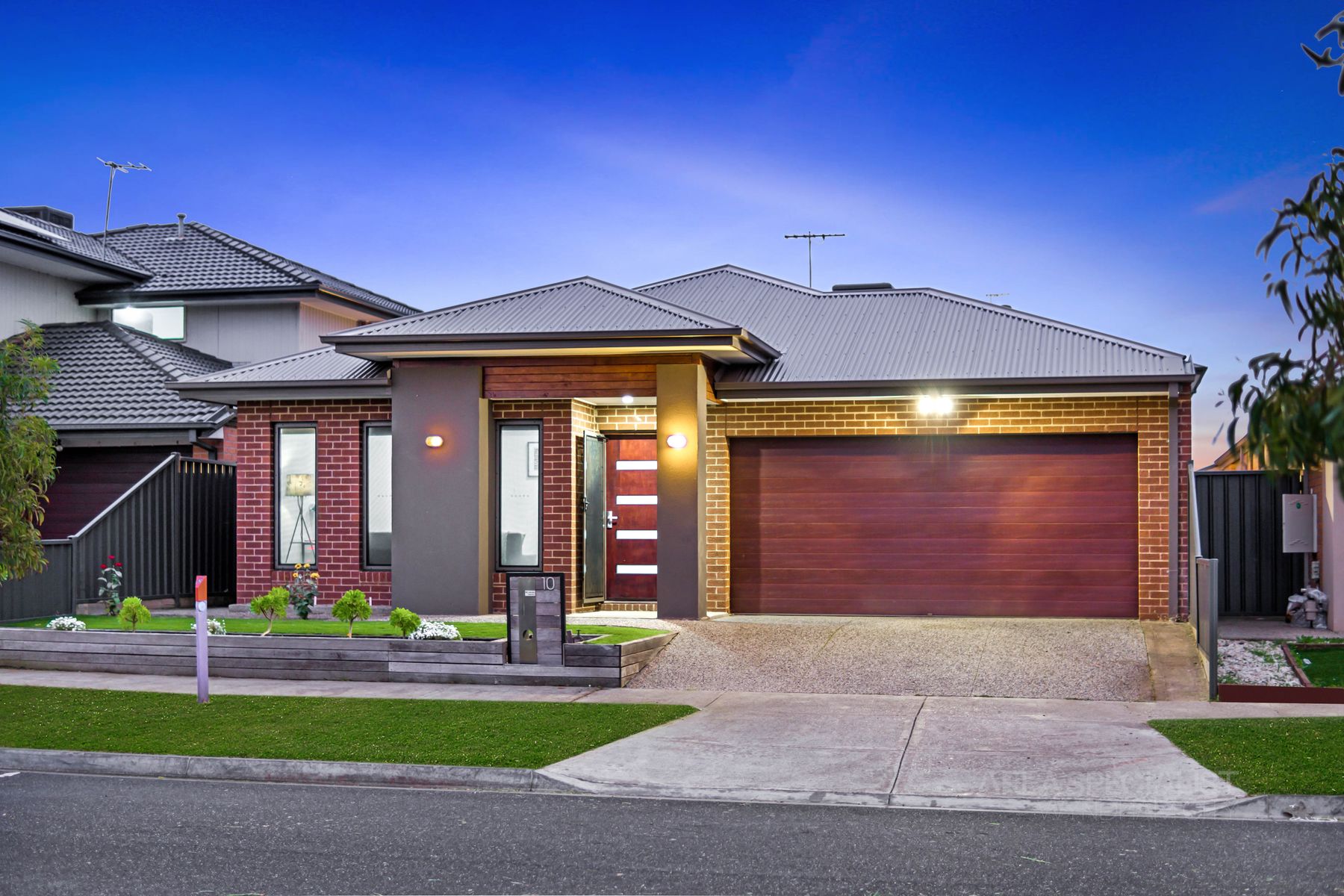 10 Arizona Crescent, Tarneit, VIC 3029, Tarneit - Thumbnail 2