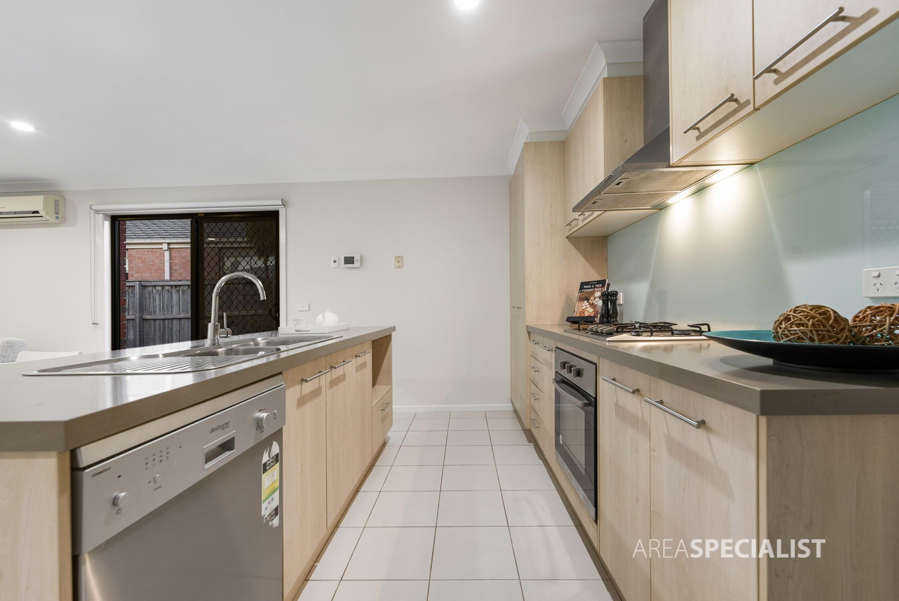 20 Tyler Crescent, Tarneit, VIC 3029, Tarneit - Thumbnail 6