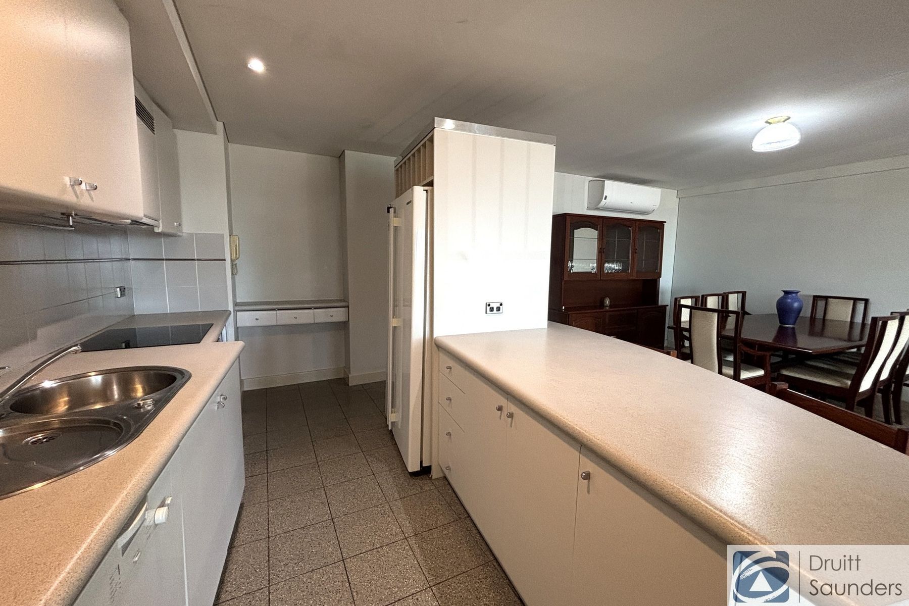 E208/183 West Coast Highway, Scarborough WA 6019, Scarborough - Thumbnail 3