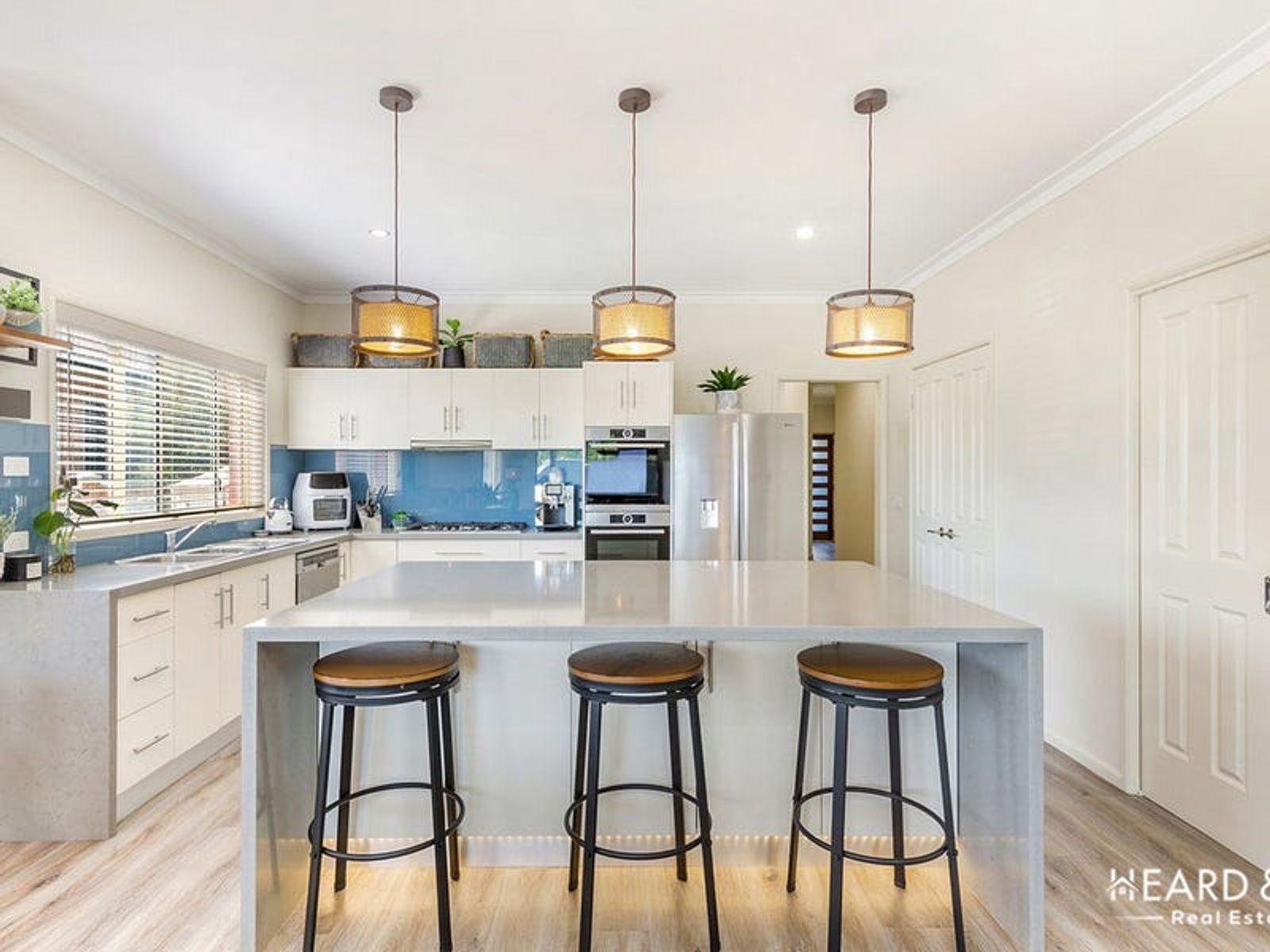 13 Weatherby Drive, Strathdale VIC 3550, Strathdale - Thumbnail 2
