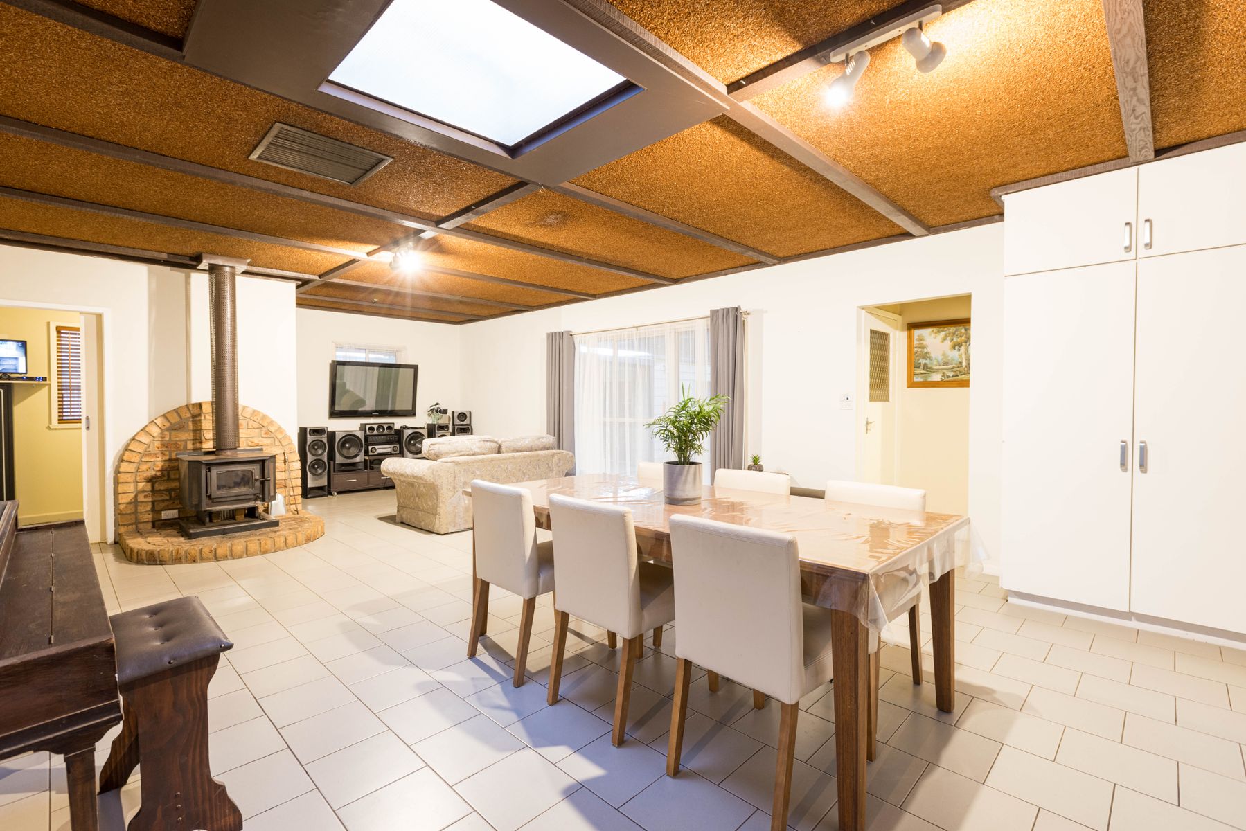 21 Floral Avenue East, Mildura, VIC 3500, Mildura - Thumbnail 5