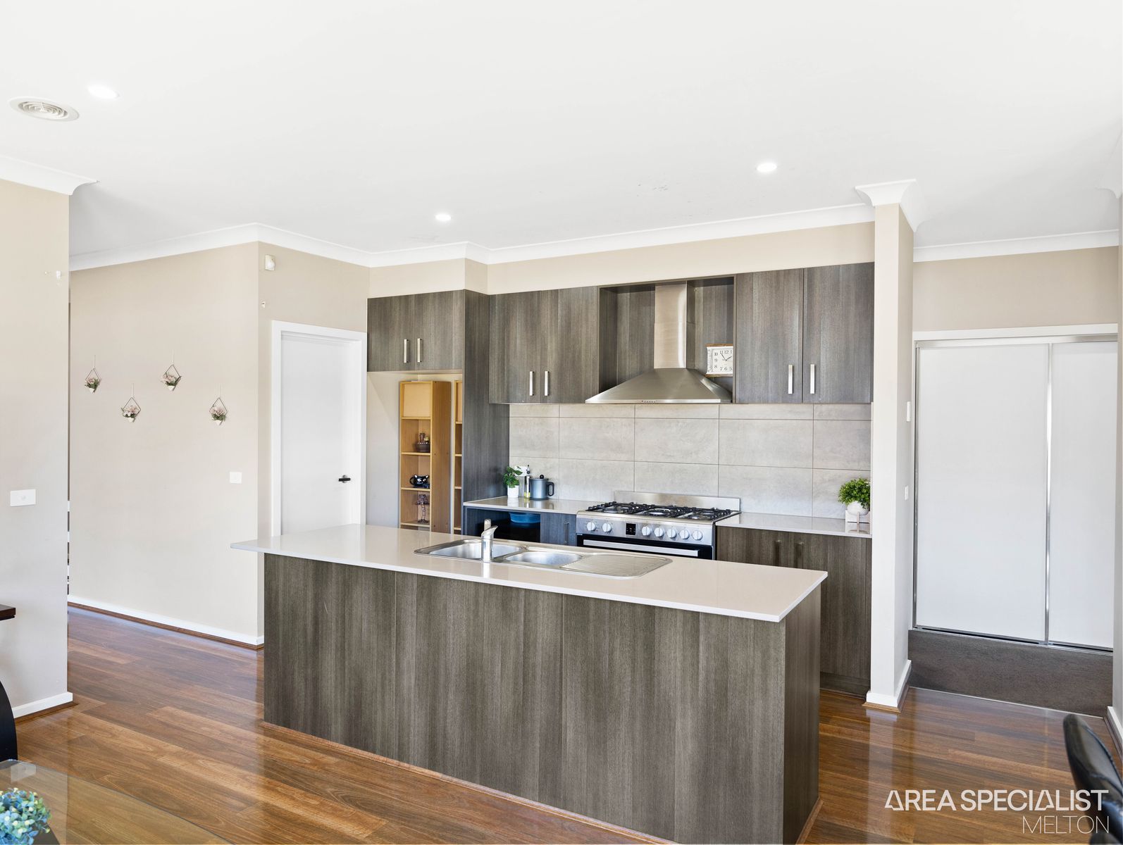 7 Acton Street, Thornhill Park, VIC 3335, Thornhill Park - Thumbnail 8