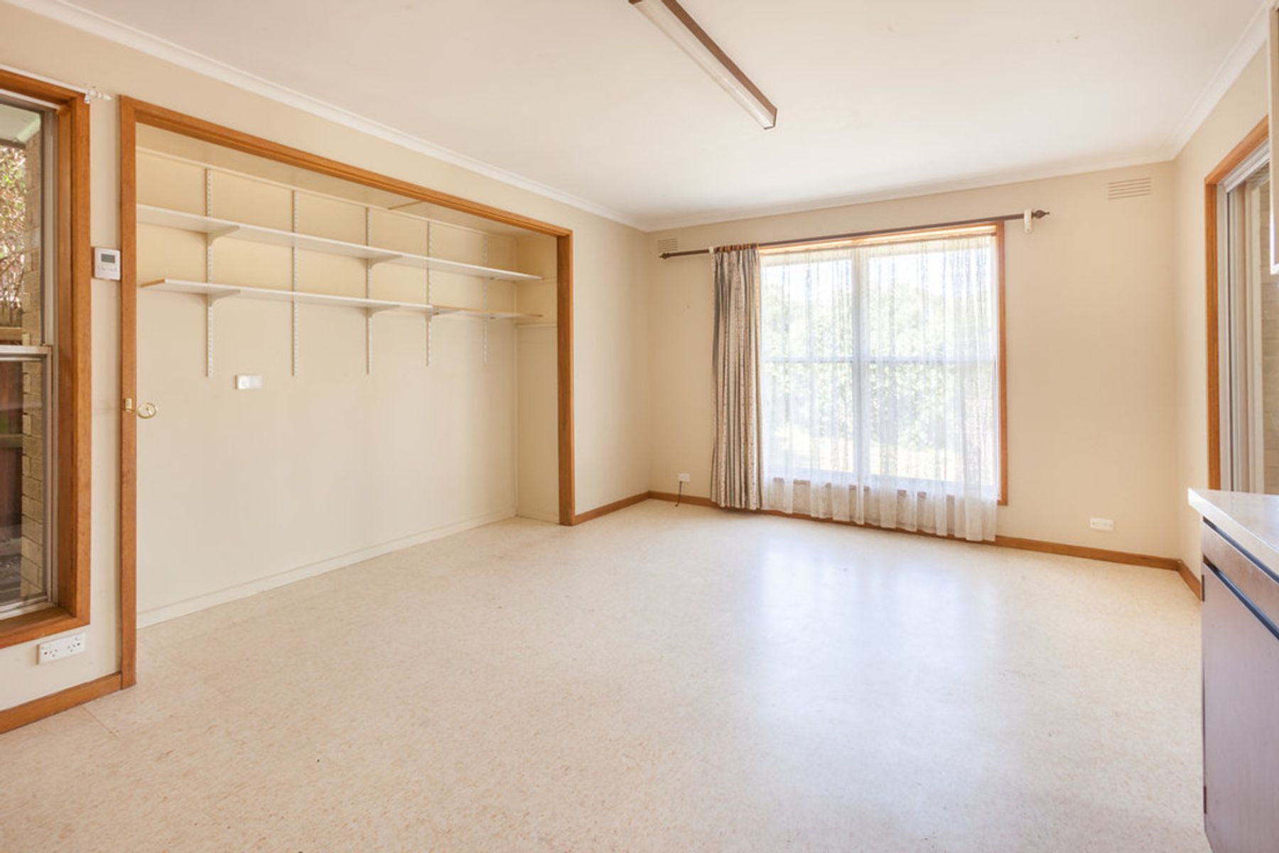 38 Latrobe Street, Warragul, VIC 3820, Warragul - Thumbnail 4
