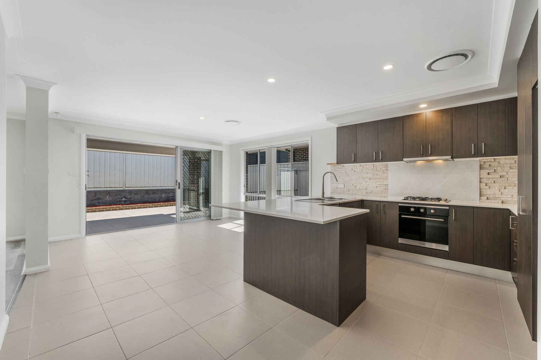 12 Thomas Hassall Avenue, Middleton Grange NSW 2171, Middleton Grange - Thumbnail 2