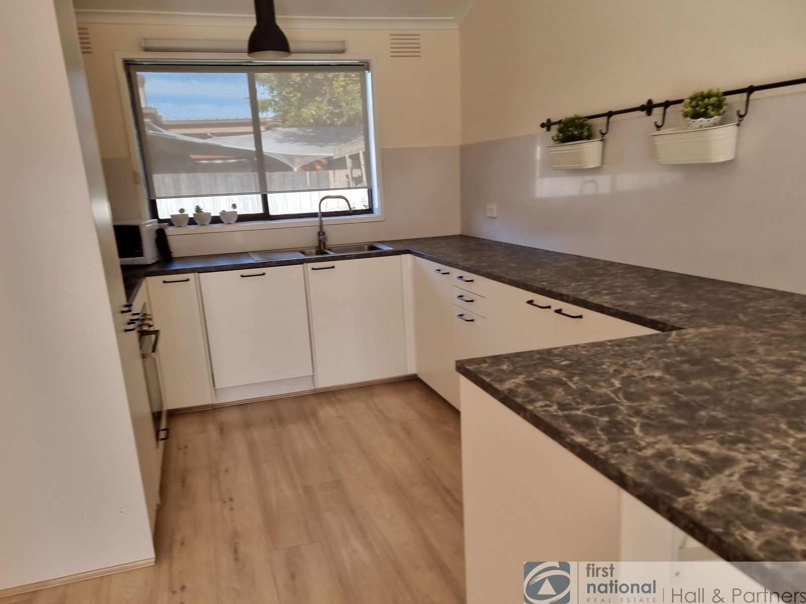 2/77 Langhorne Street, Dandenong VIC 3175, Dandenong - Thumbnail 2