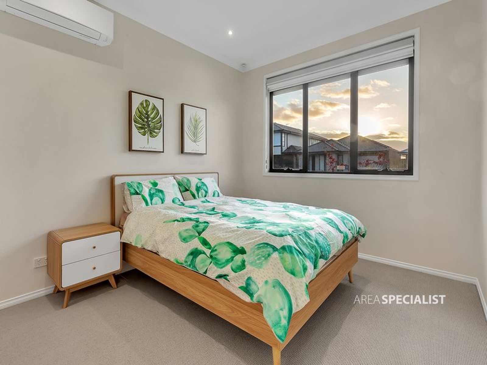 19 Hekela Street, Clyde North, VIC 3978, Clyde North - Thumbnail 7