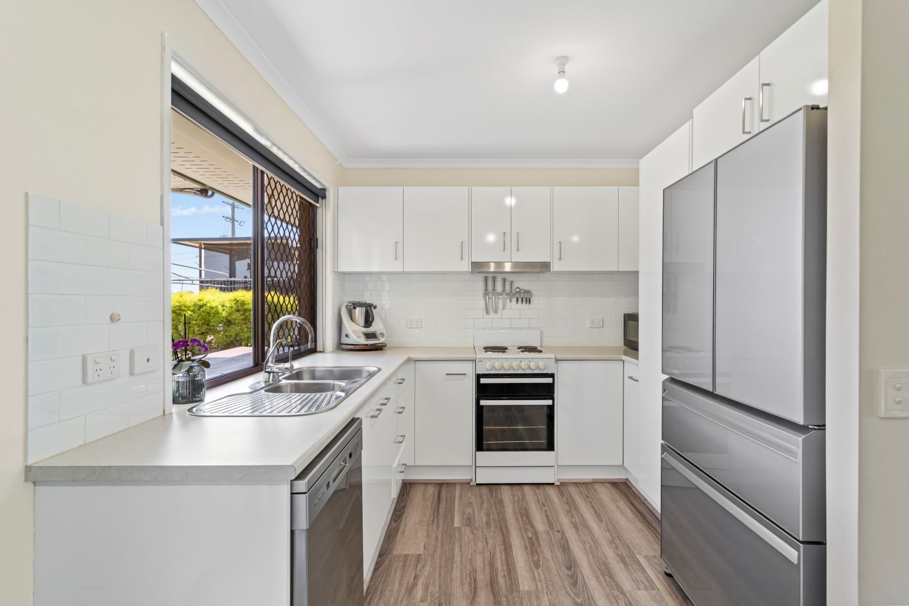 19 Kingsley Street, Walloon QLD 4306, Walloon - Thumbnail 2