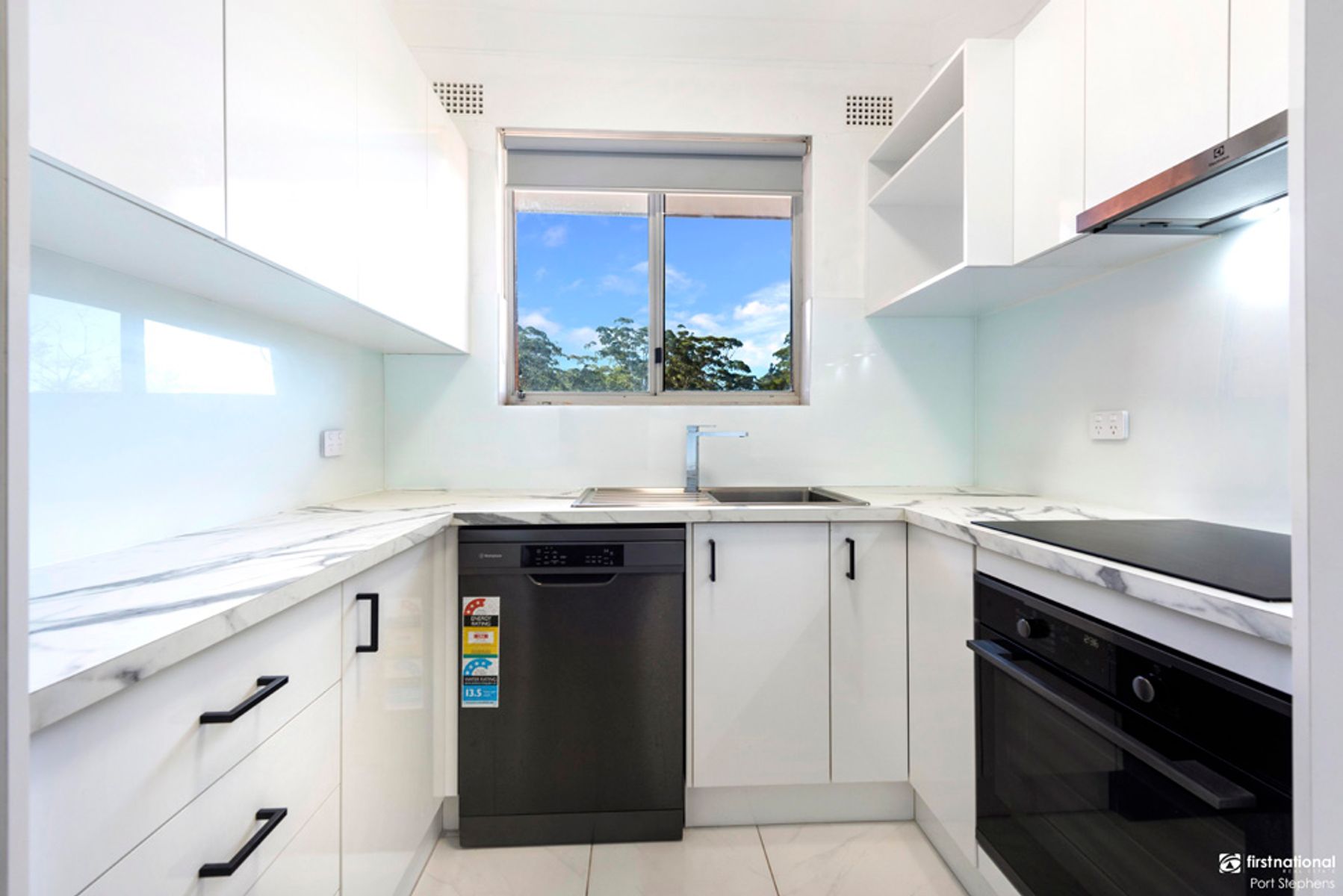 6/17-19 Magnus Street, Nelson Bay NSW 2315, Nelson Bay - Thumbnail 3