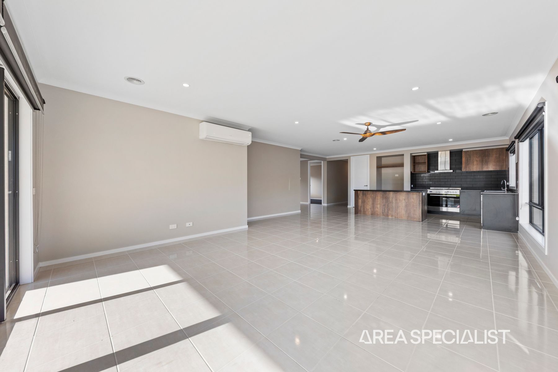 11 Langley Boulevard, Lang Lang, Lang Lang - Thumbnail 4