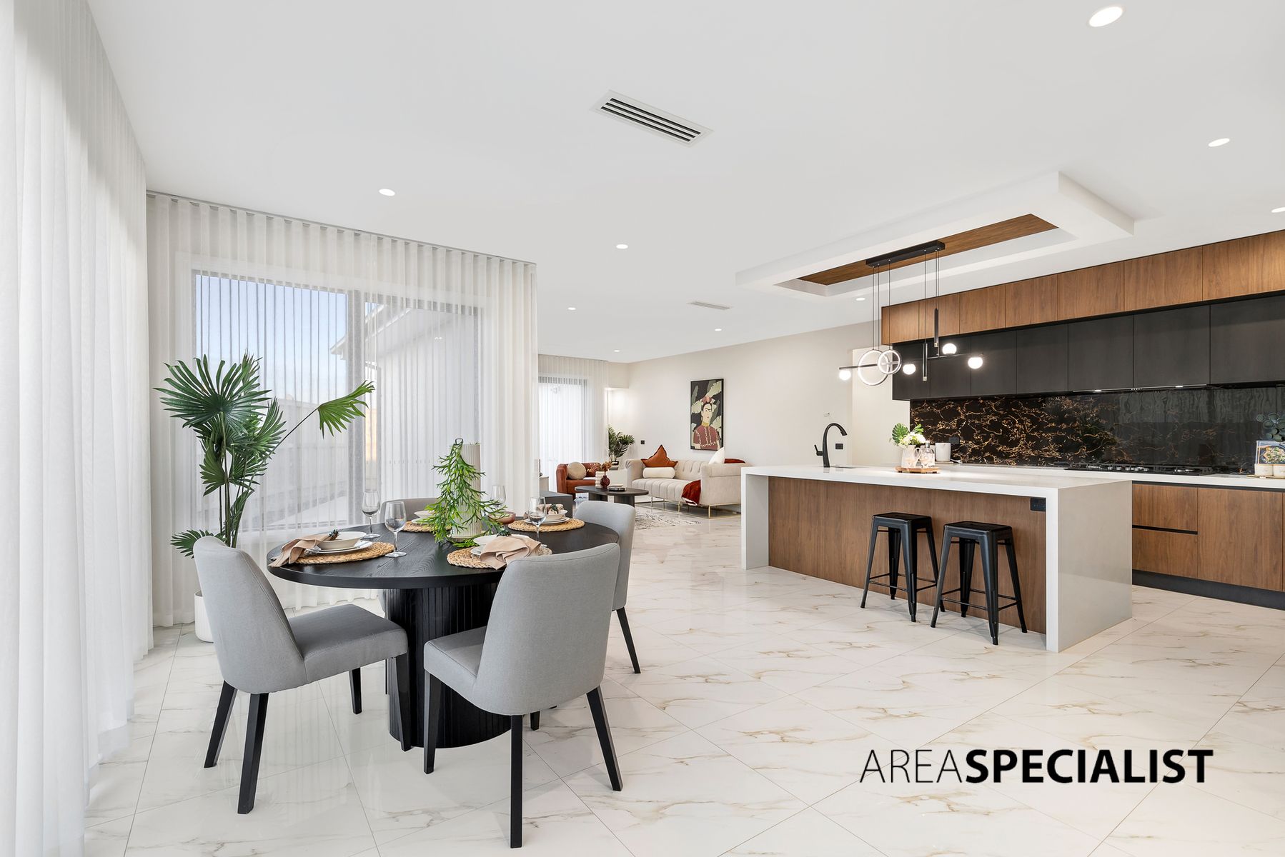 1 Solferino Road, Clyde North, VIC 3978, Clyde North - Thumbnail 7