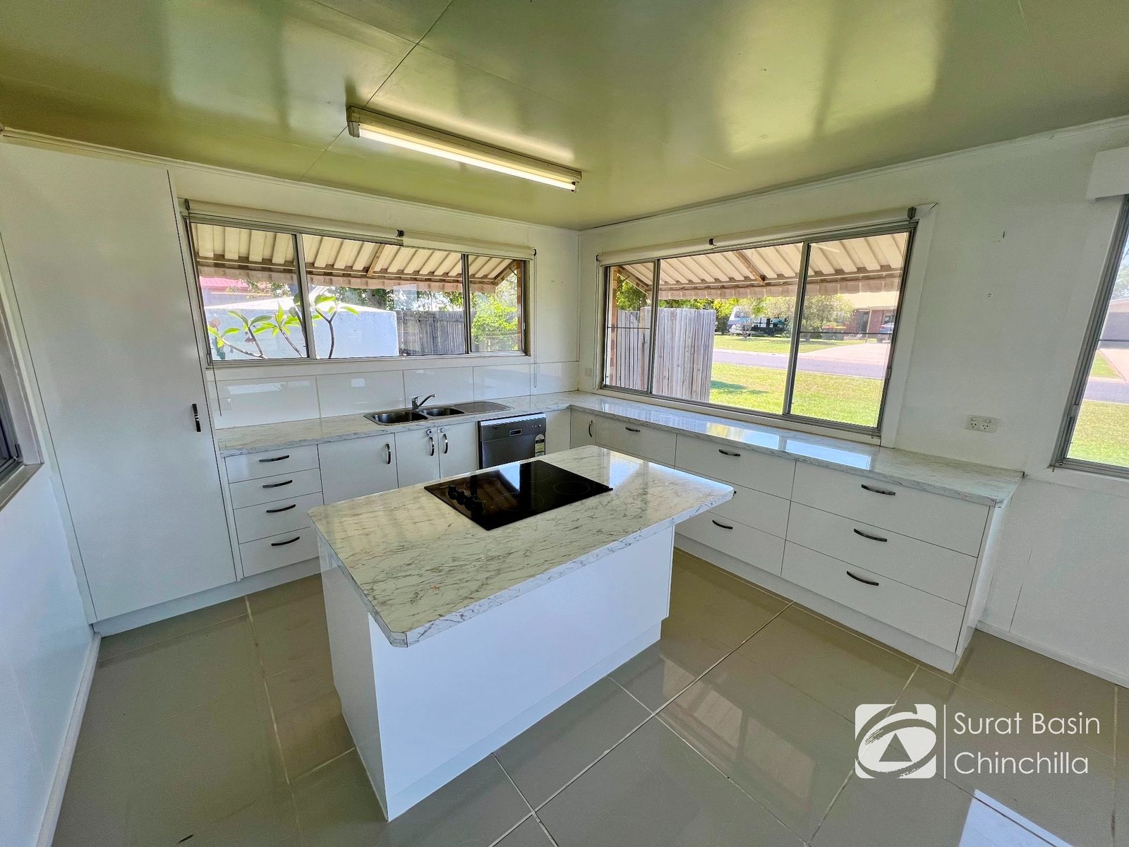 1 Weldon Street, Wandoan QLD 4419, Wandoan - Thumbnail 2