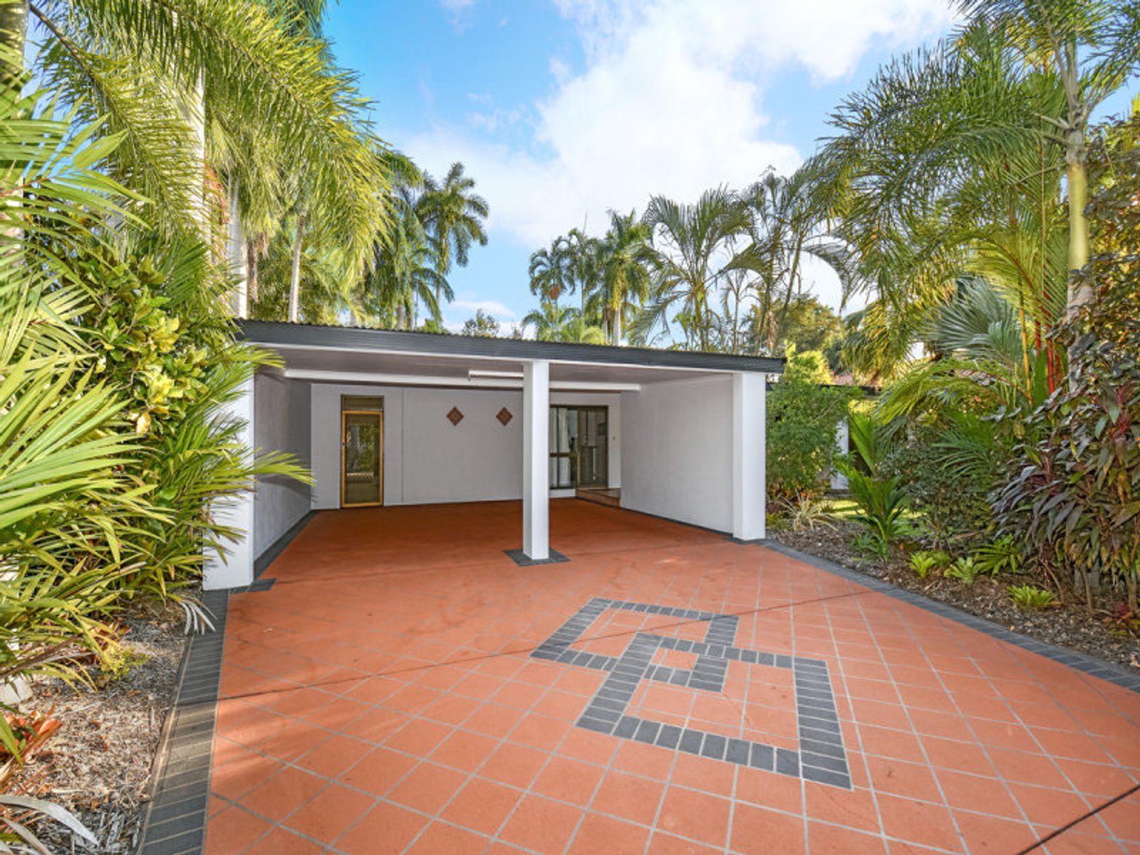 74 Castlereagh Drive, Leanyer NT 0812, Leanyer - Thumbnail 2
