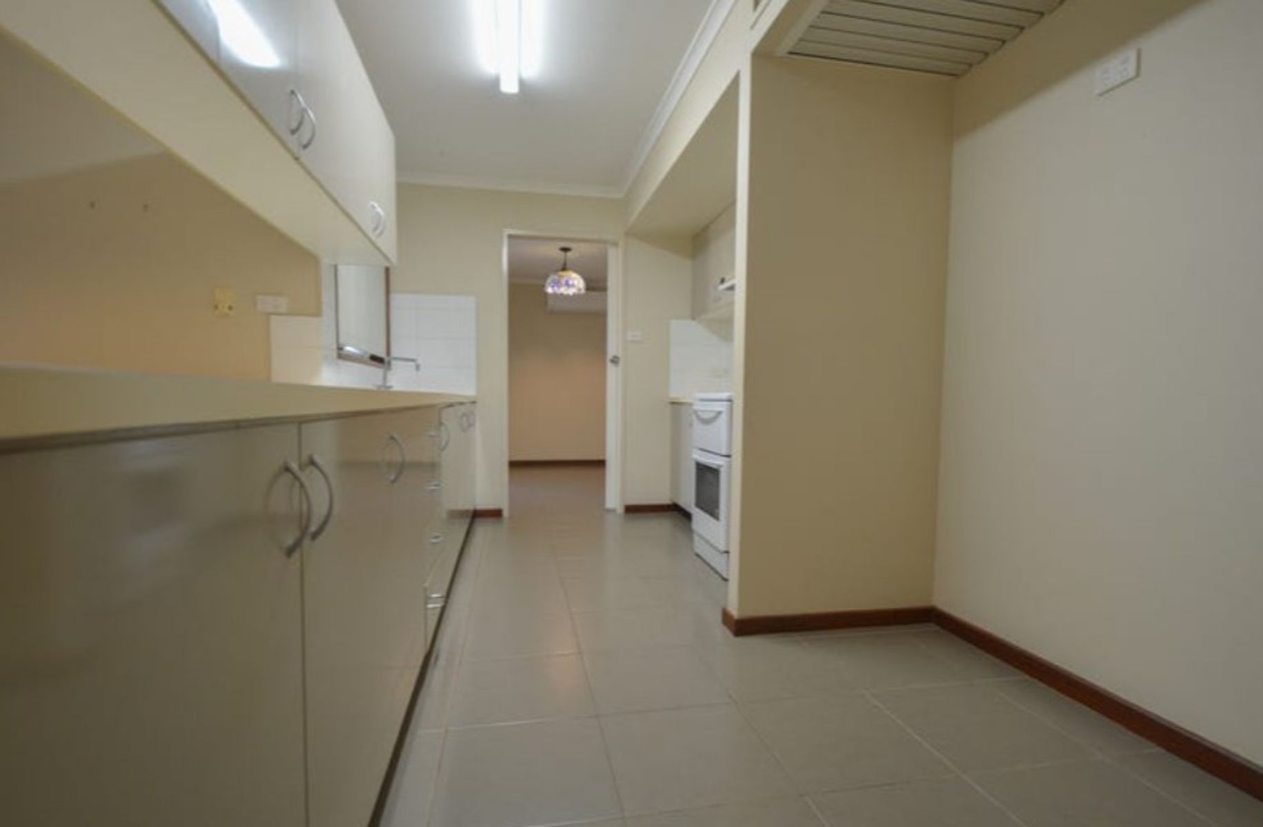 16 Boogalla Crescent, South Hedland WA 6722, South Hedland - Thumbnail 4