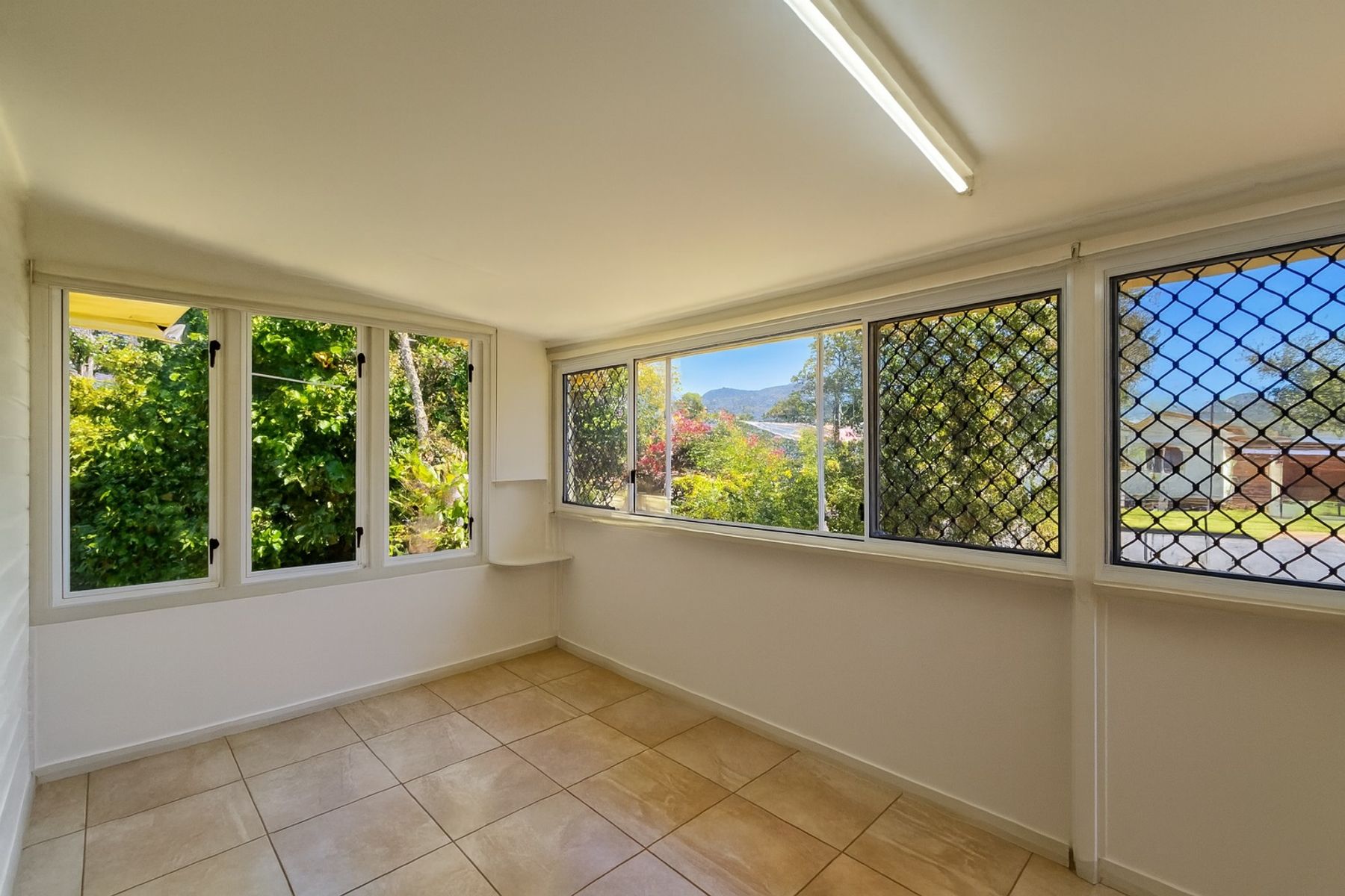 6-8 Lloyd Street, Atherton QLD 4883, Atherton - Thumbnail 6