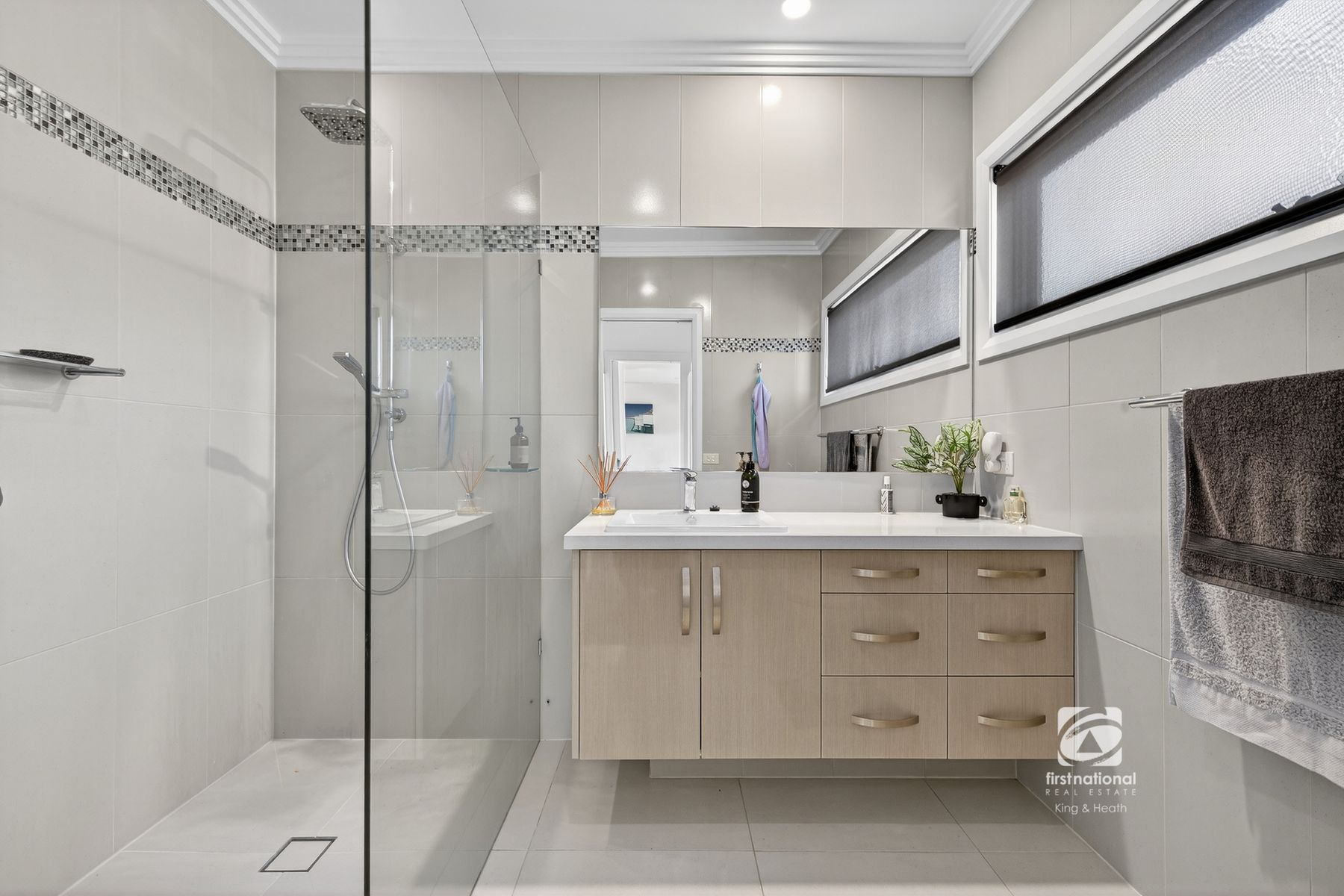 11 Penang Boardwalk, Lakes Entrance VIC 3909, Lakes Entrance - Thumbnail 8