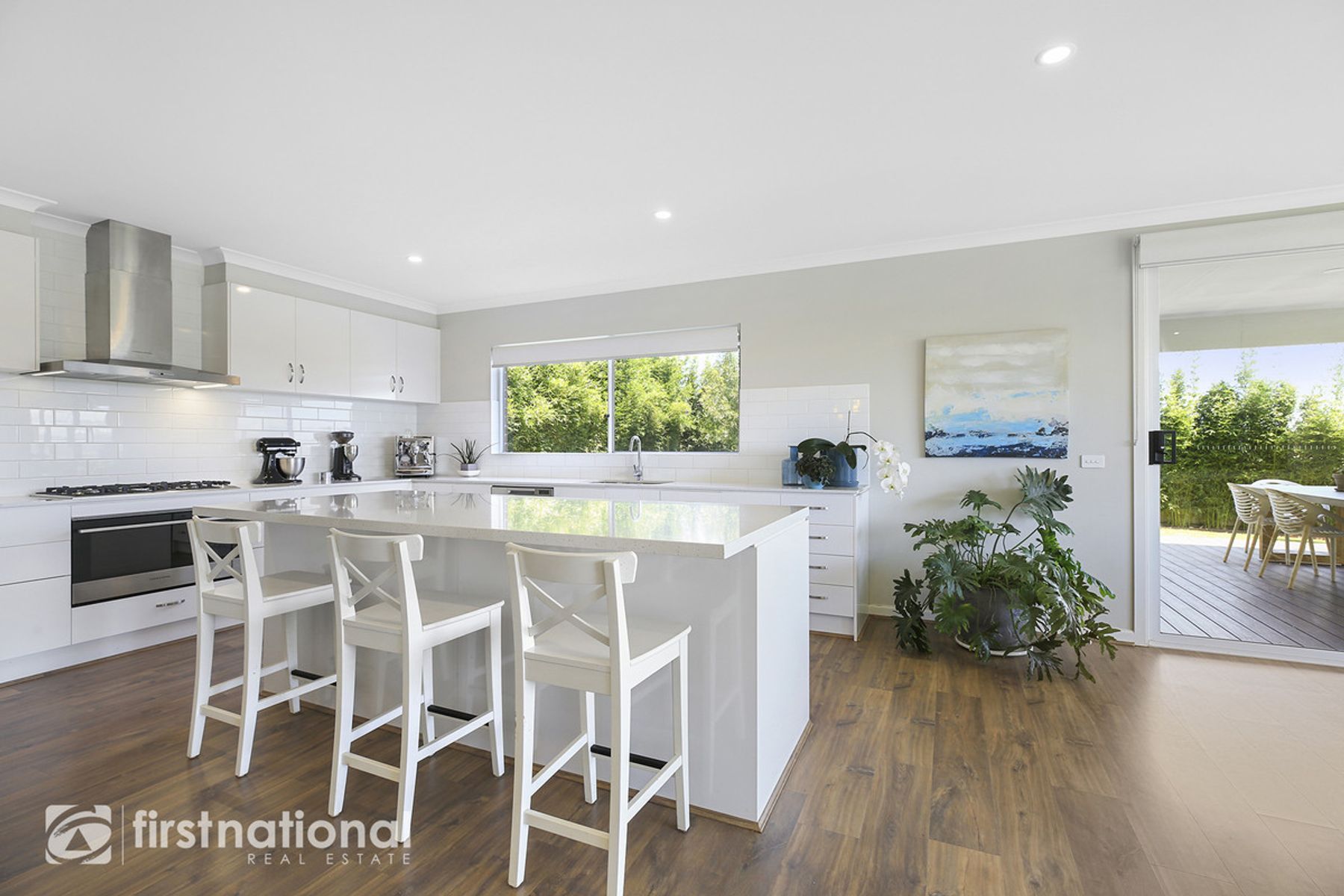 14 Sheraton Rise, Drouin, VIC 3818, Drouin - Thumbnail 4