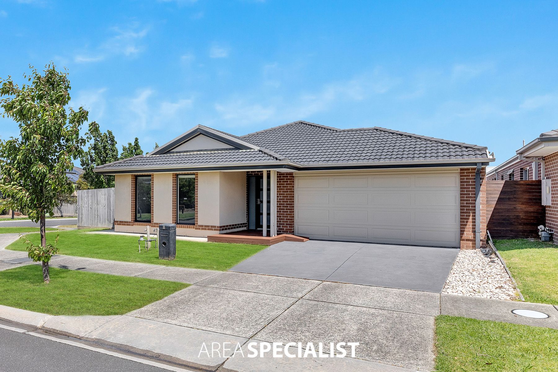 8 Onyx Crescent, Officer, VIC 3809, Officer - Thumbnail 2