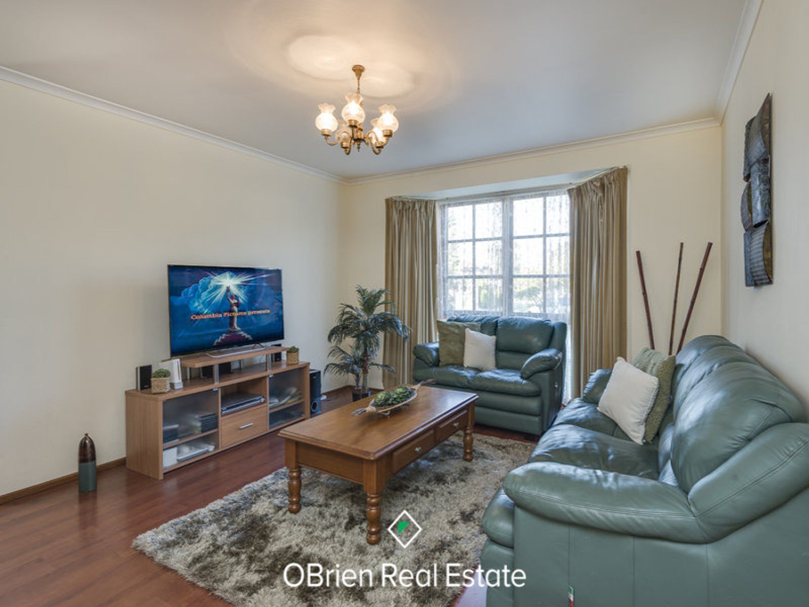 10 Paula Terrace, Endeavour Hills, VIC 3802, Endeavour Hills - Thumbnail 2
