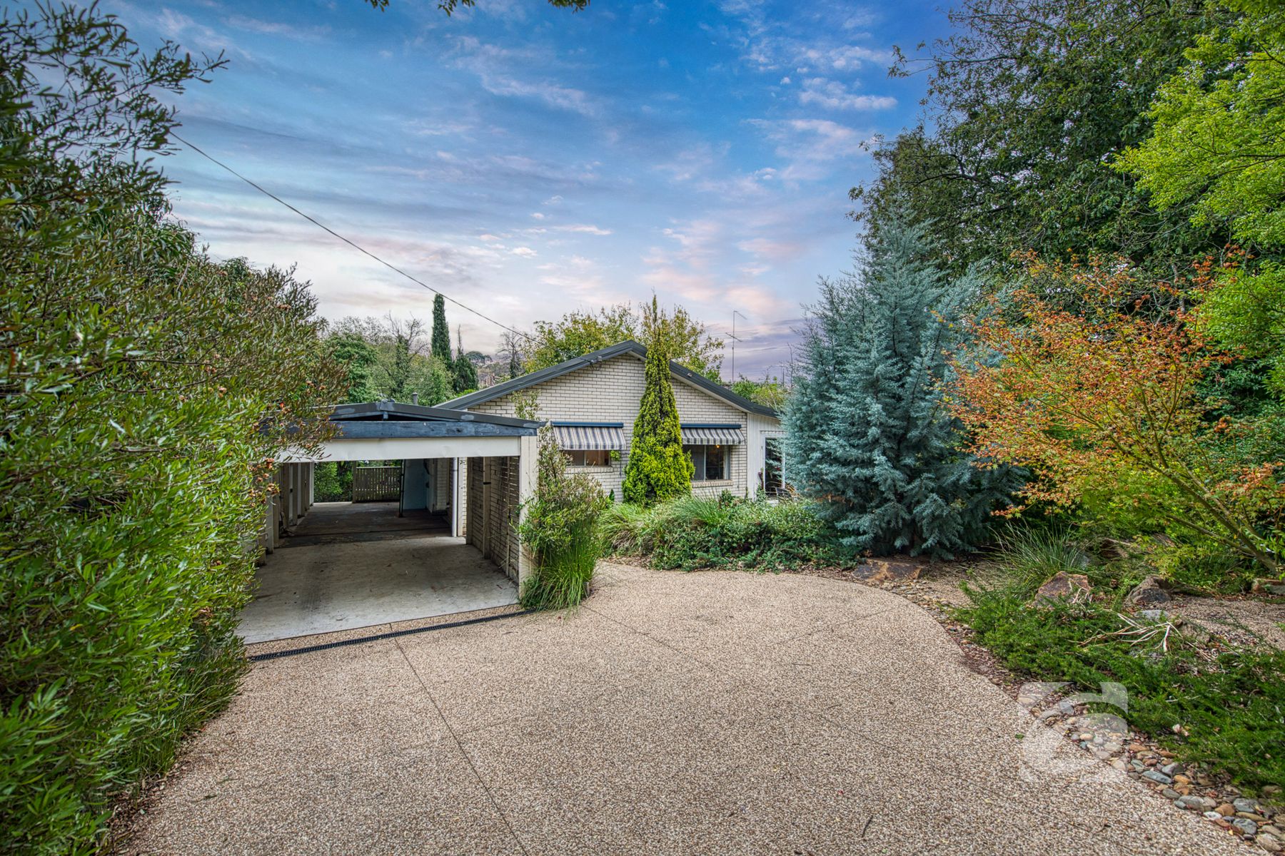 37 Lyall Road, Berwick VIC 3806, Berwick - Thumbnail 2