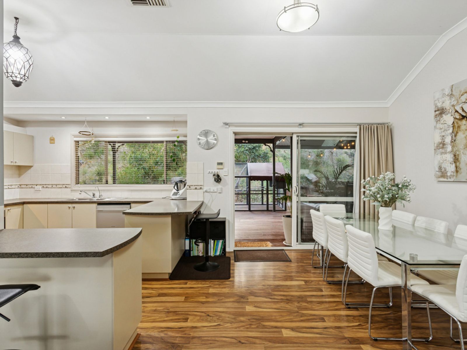 9 Hillway, Swan View WA 6056, Swan View - Thumbnail 3
