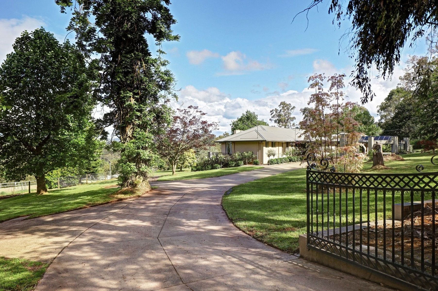 8 Cherry Road, Avonsleigh VIC 3782, Avonsleigh - Thumbnail 2