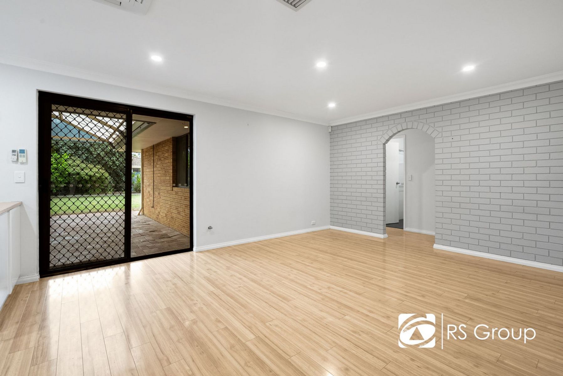 32 Calluna Way, Forrestfield WA 6058, Forrestfield - Thumbnail 8