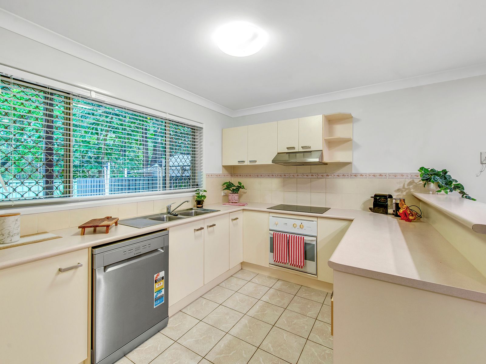 18/23-33 Leviathan Drive, Mudgeeraba QLD 4213, Mudgeeraba - Thumbnail 5