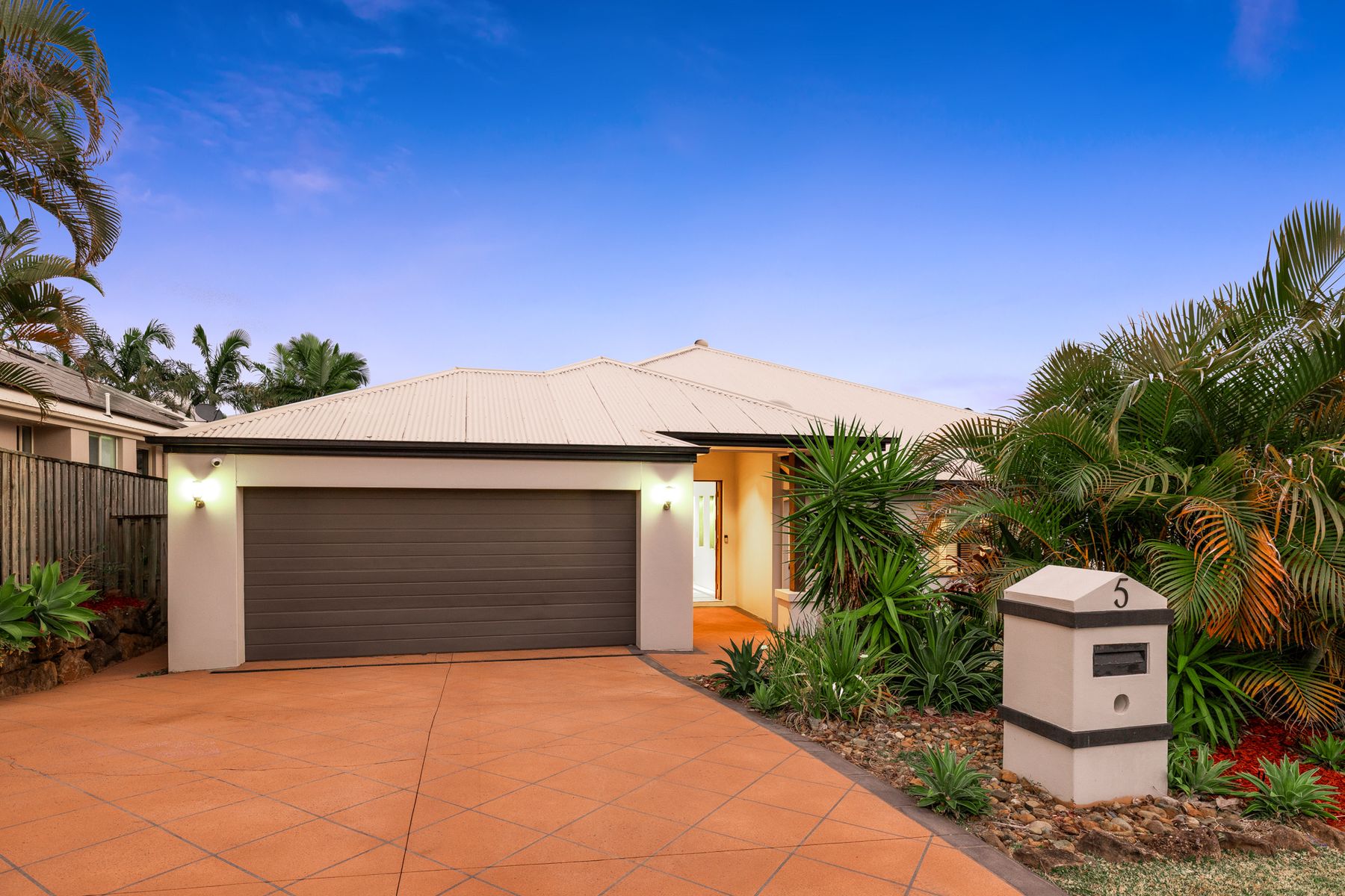5 Rainbow Circuit, Coomera Waters QLD 4209, Coomera - Thumbnail 2