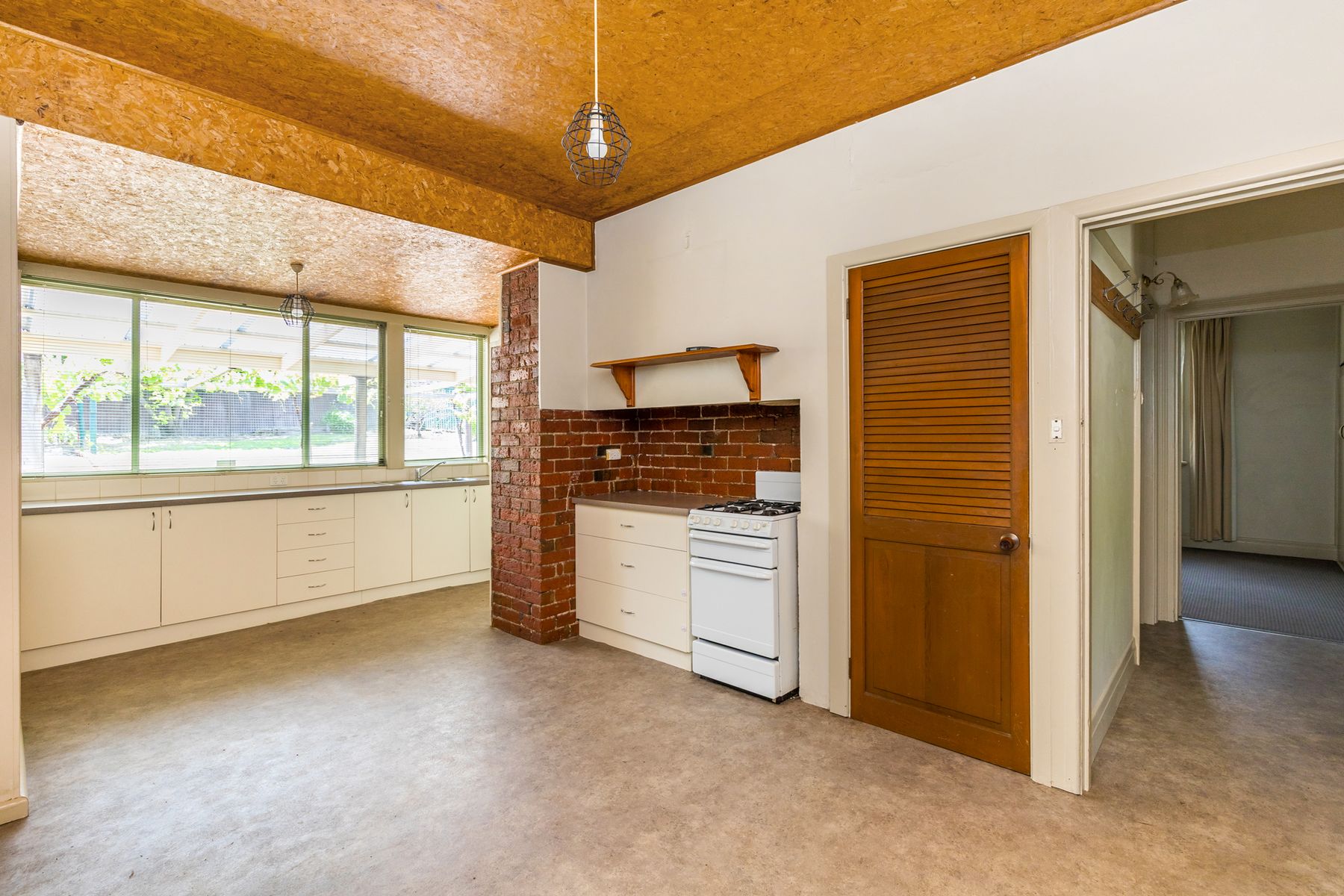 46 Bayne Street, North Bendigo VIC 3550, North Bendigo - Thumbnail 2