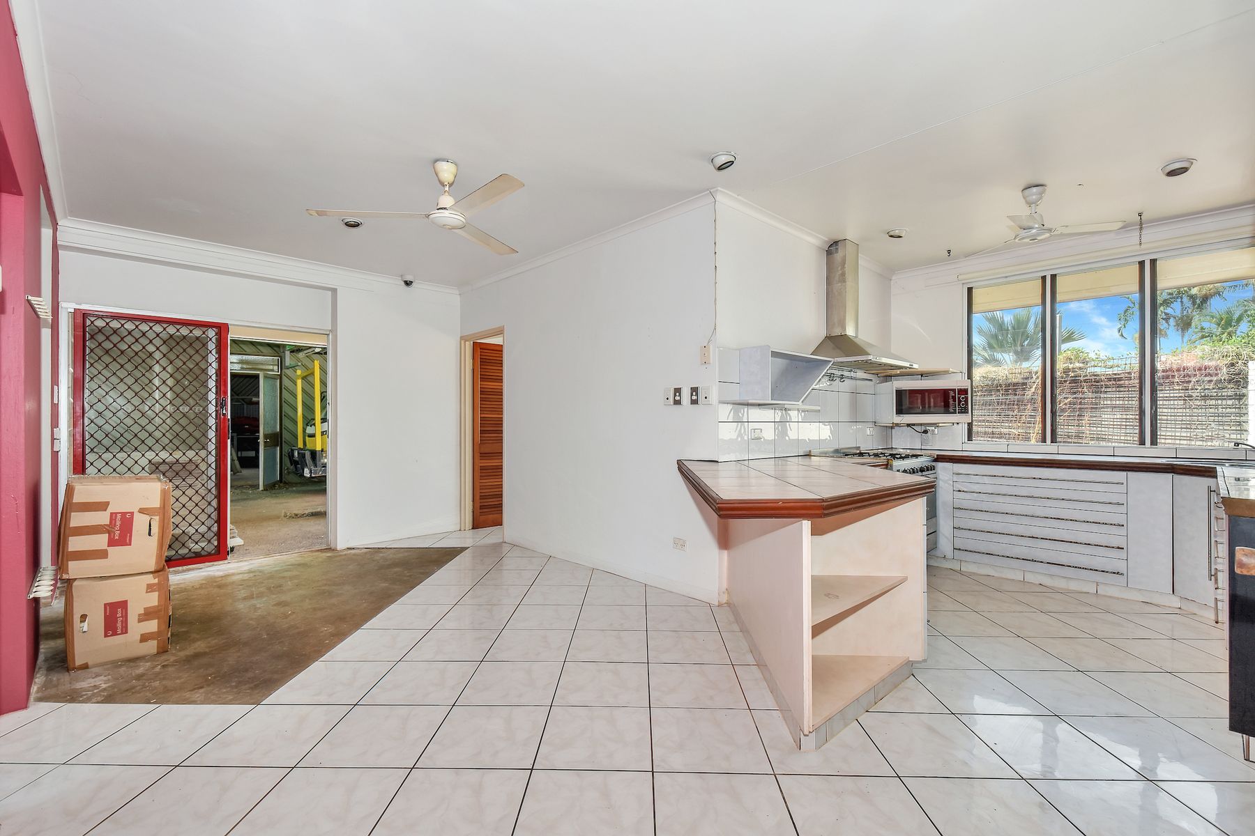 17 Kalymnos Drive, Karama NT 0812, Karama - Thumbnail 4