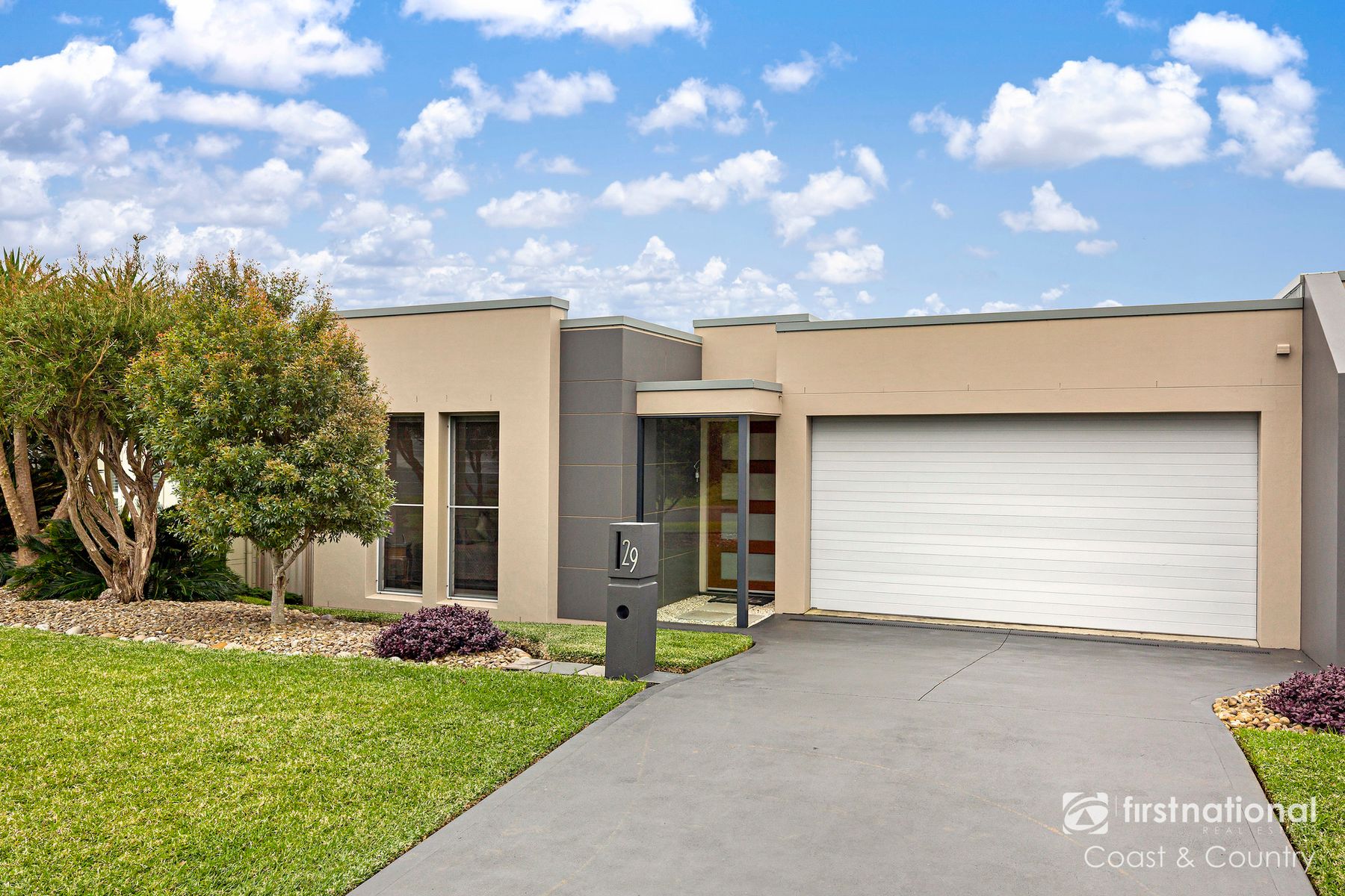 29 Greyleigh Drive, Kiama NSW 2533 - Image 1