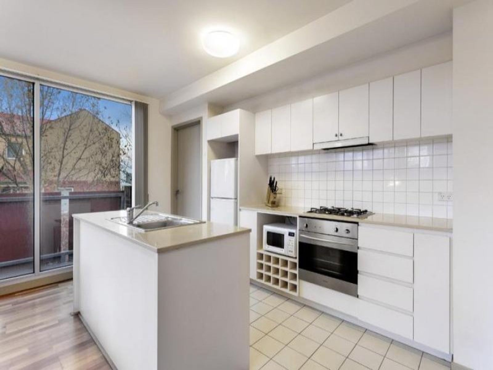 8/50 Rourke Lane, Kensington - Thumbnail 4