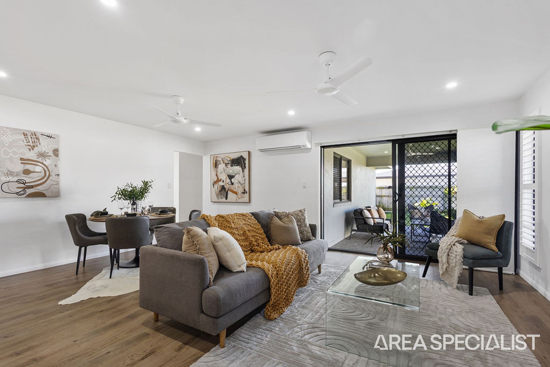 49 Oldmill Drive, Beaconsfield, Beaconsfield - Thumbnail 7