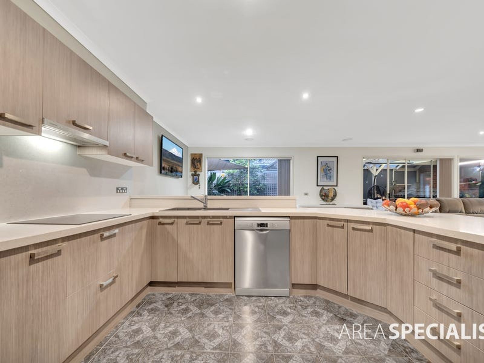 11 Byron Court, Narre Warren South, VIC 3805, Narre Warren South - Thumbnail 5
