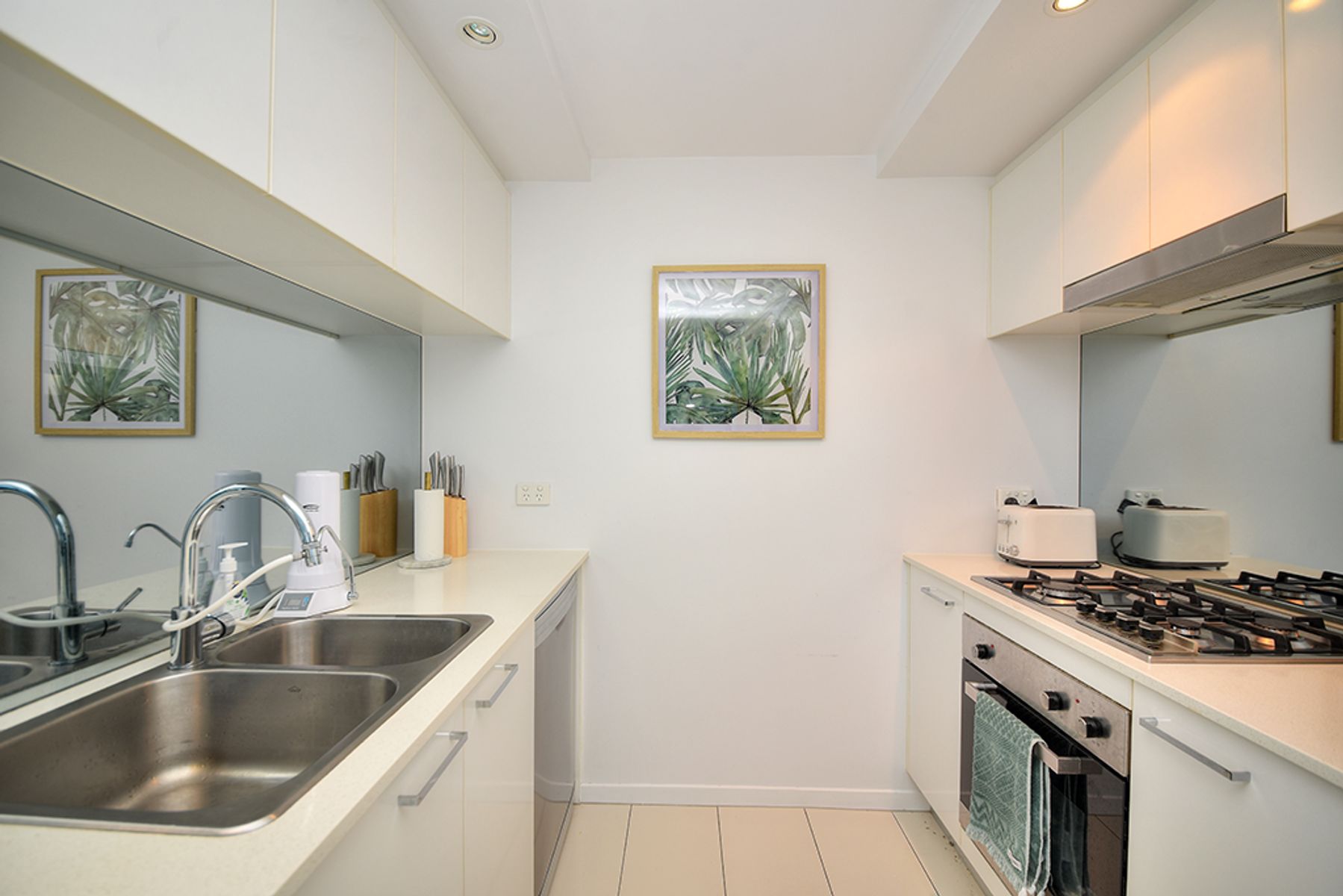 501/41 Harbour Town Drive, Biggera Waters, QLD 4216, Biggera Waters - Thumbnail 8