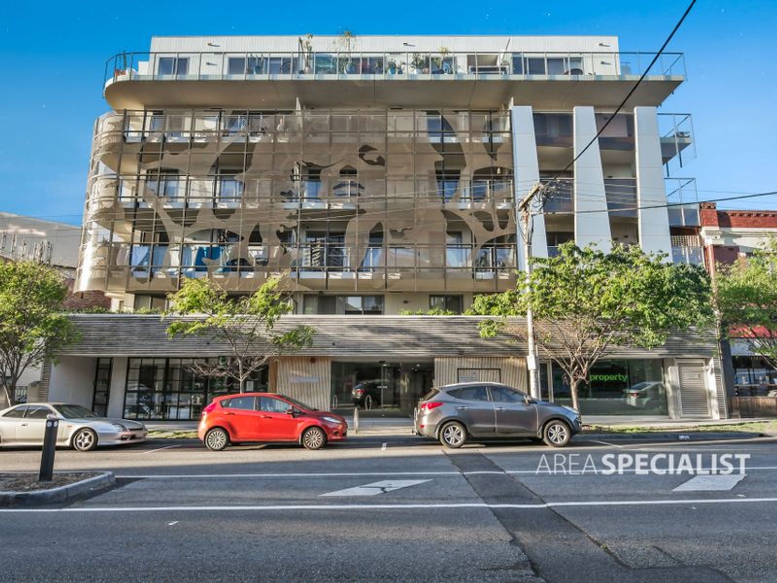 703/11, St Kilda - Thumbnail 2