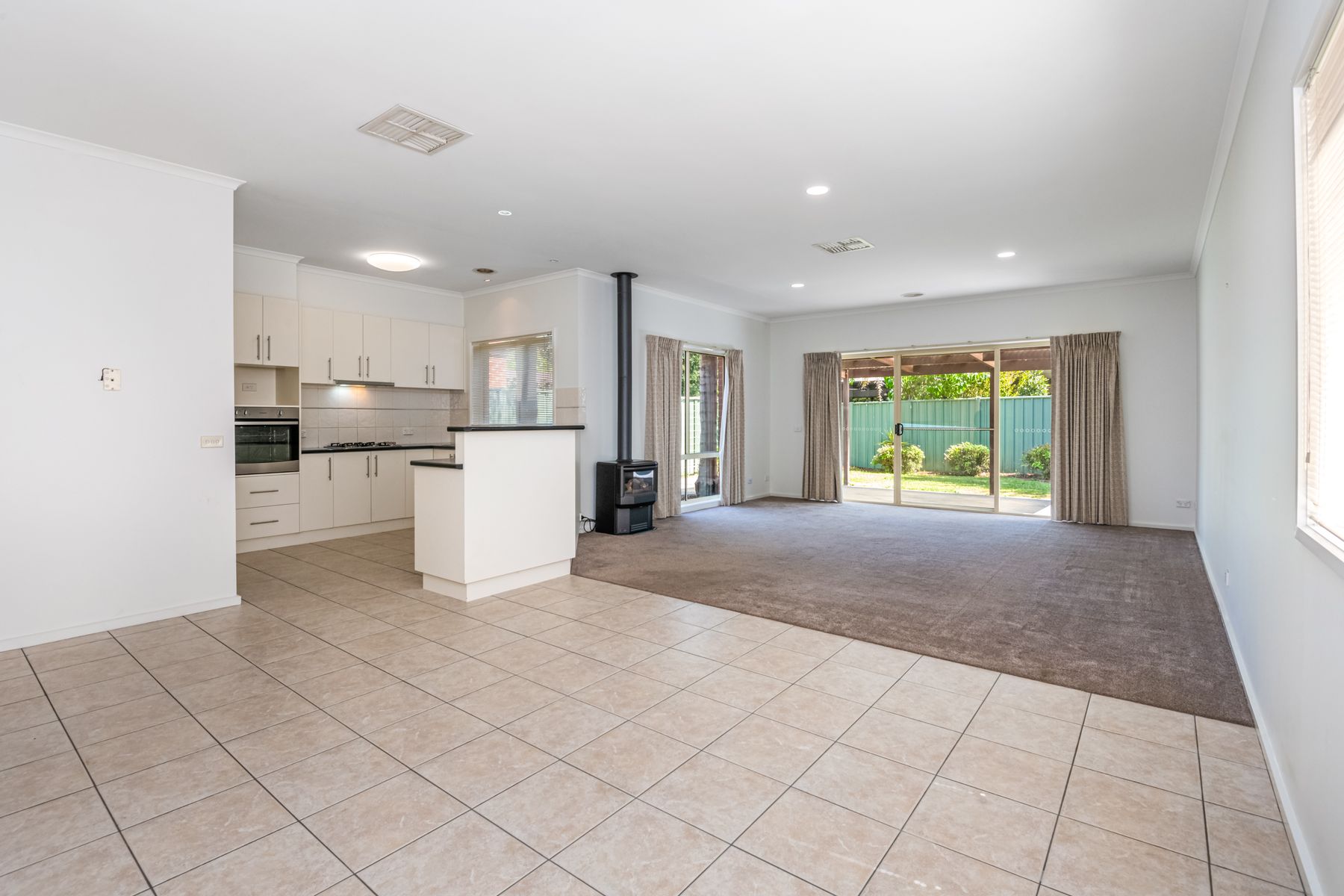 2/19 Havelock Street, Bendigo, VIC 3550, Bendigo - Thumbnail 3