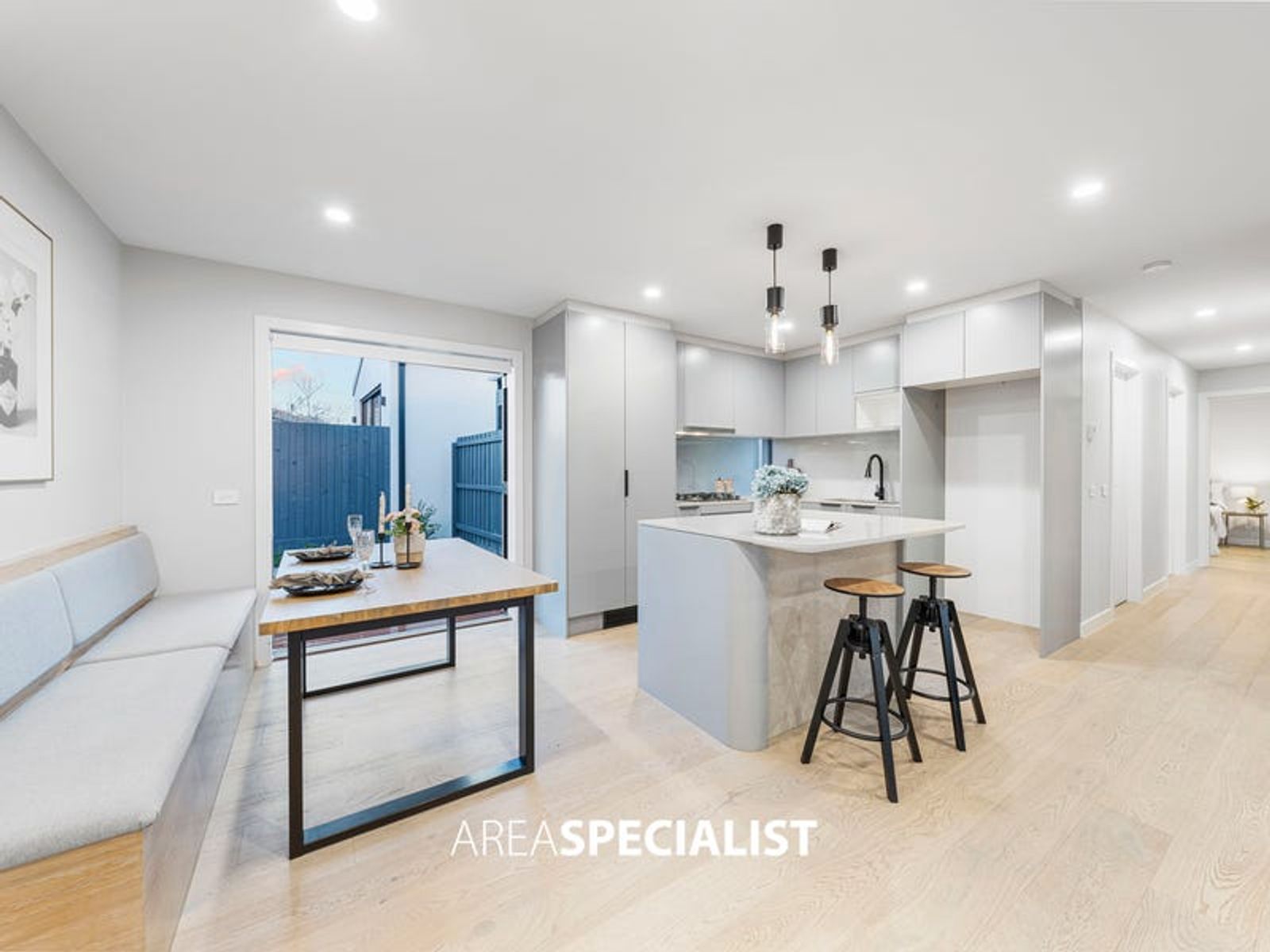1/16 Wynette Close, Hampton Park, VIC 3976, Hampton Park - Thumbnail 5