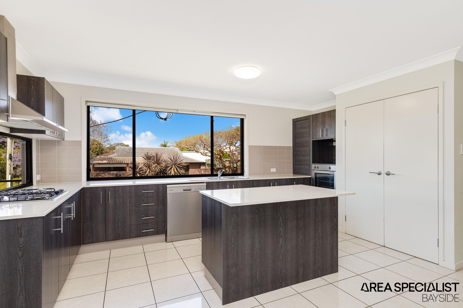 1 Mill Street, Redland Bay, QLD 4165, Redland Bay - Thumbnail 8