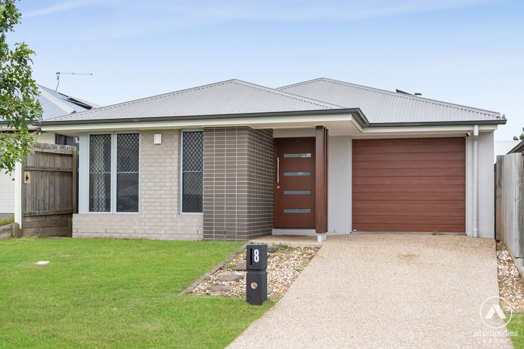 8 Elegans Street, Pallara QLD 4110, Pallara - Image 1