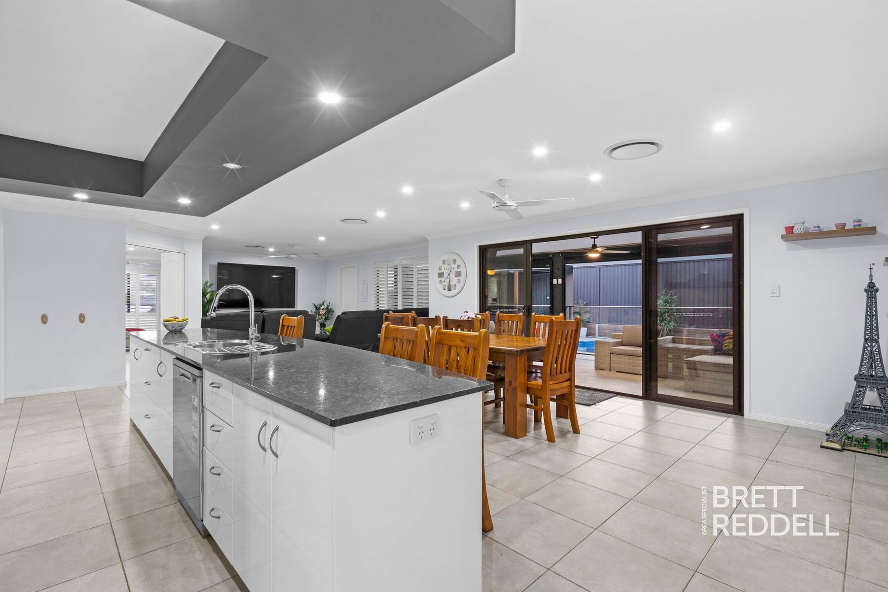 2 Limewood Crescent, Ormeau Hills, QLD 4208, Ormeau Hills - Thumbnail 3