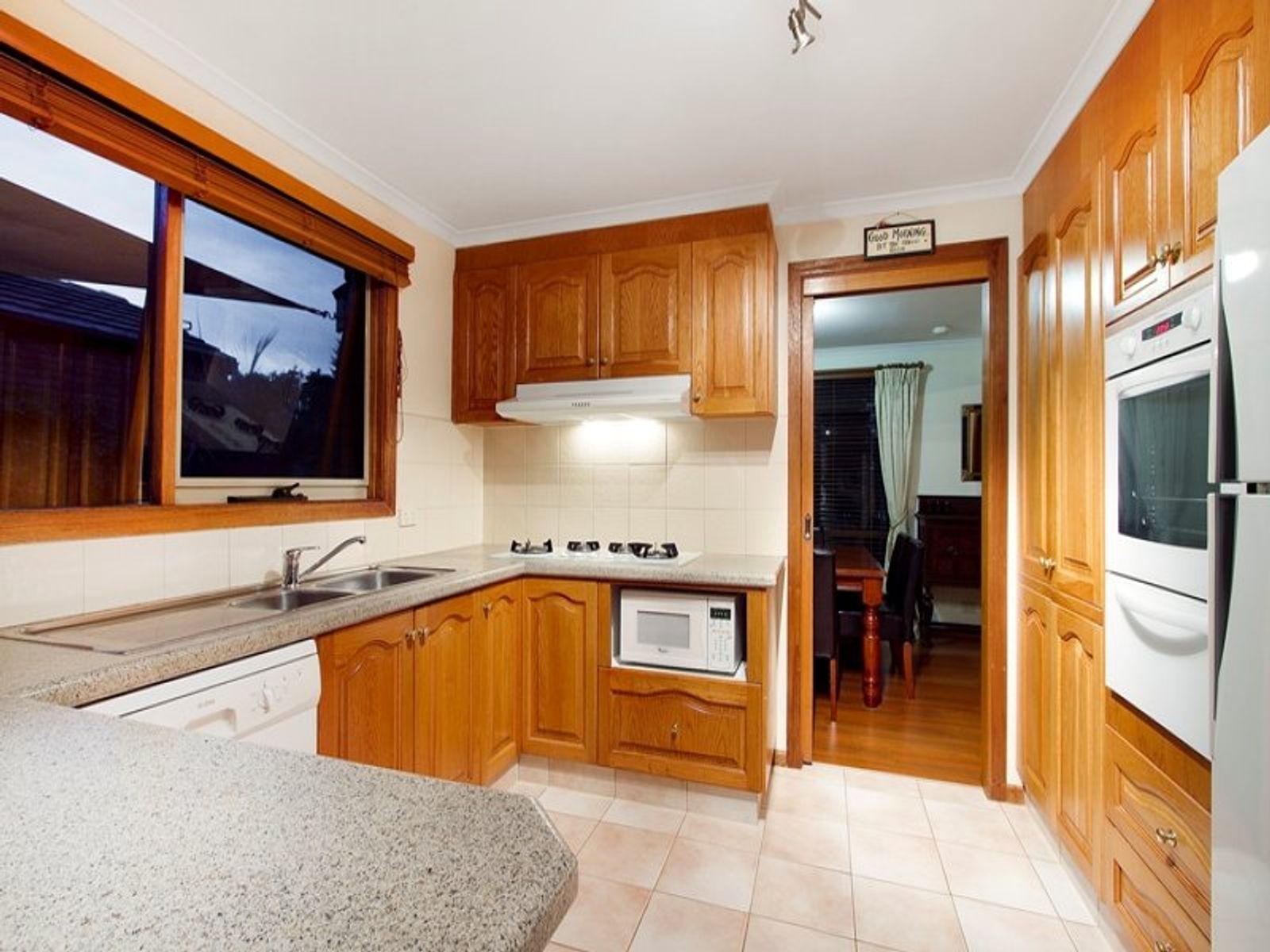 12 Nurten Parade, Aspendale Gardens, VIC 3195, Aspendale Gardens - Thumbnail 4