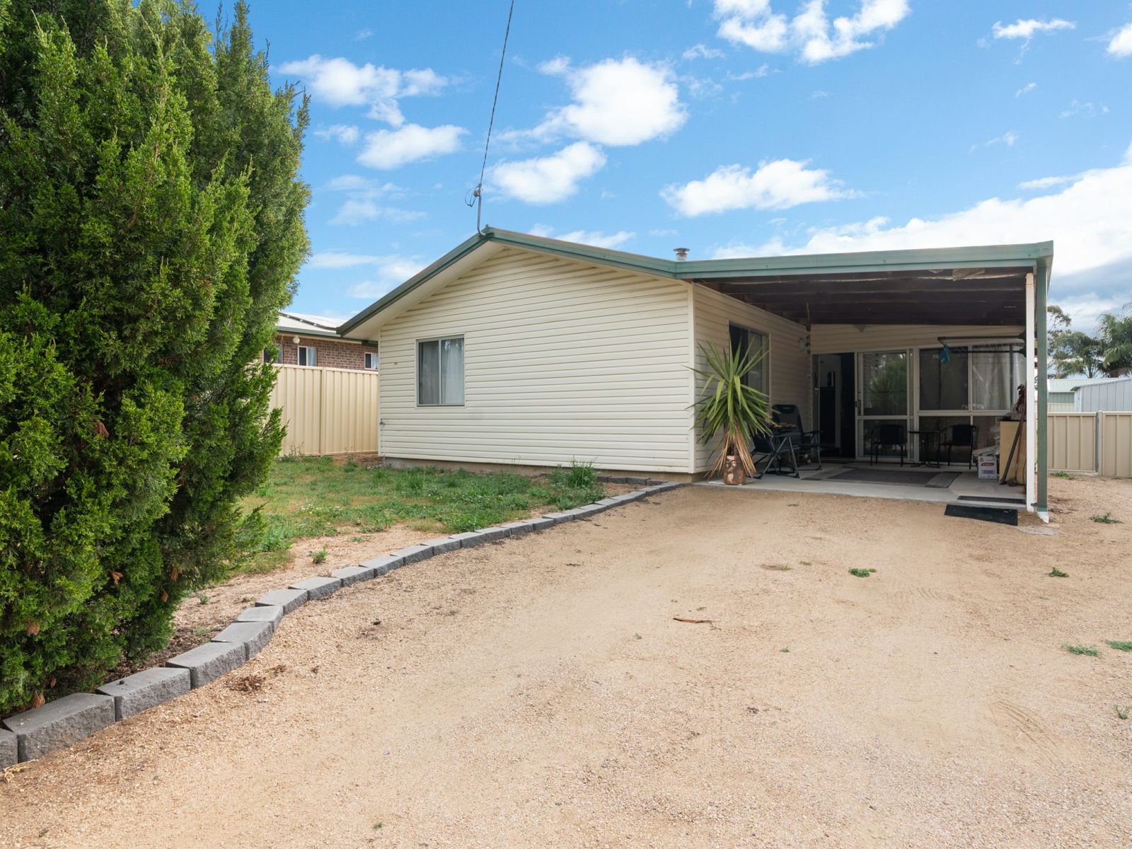 203 Lyndhurst Lane, Rosenthal Heights - Thumbnail 5