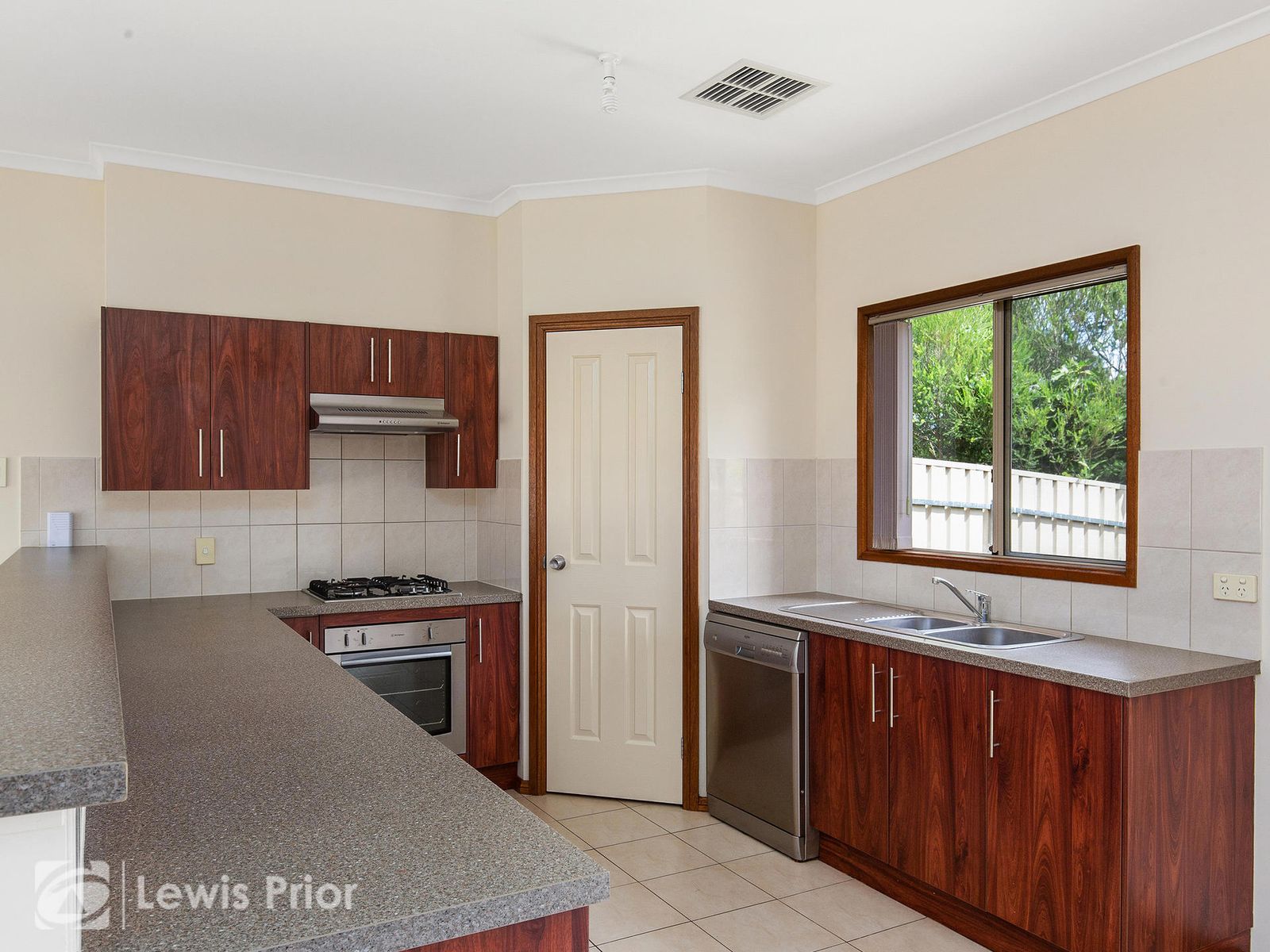 30 Winston Avenue, Clarence Gardens SA 5039, Clarence Gardens - Thumbnail 5
